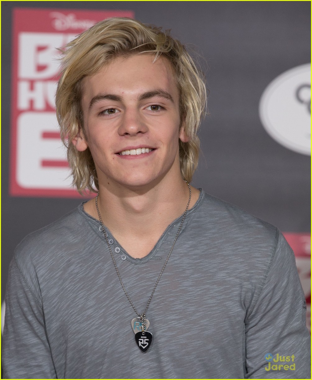 ross-lynch-gossip