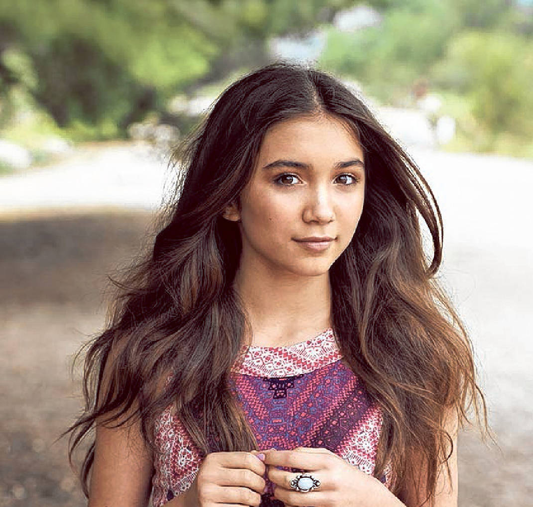 rowan-blanchard-photos