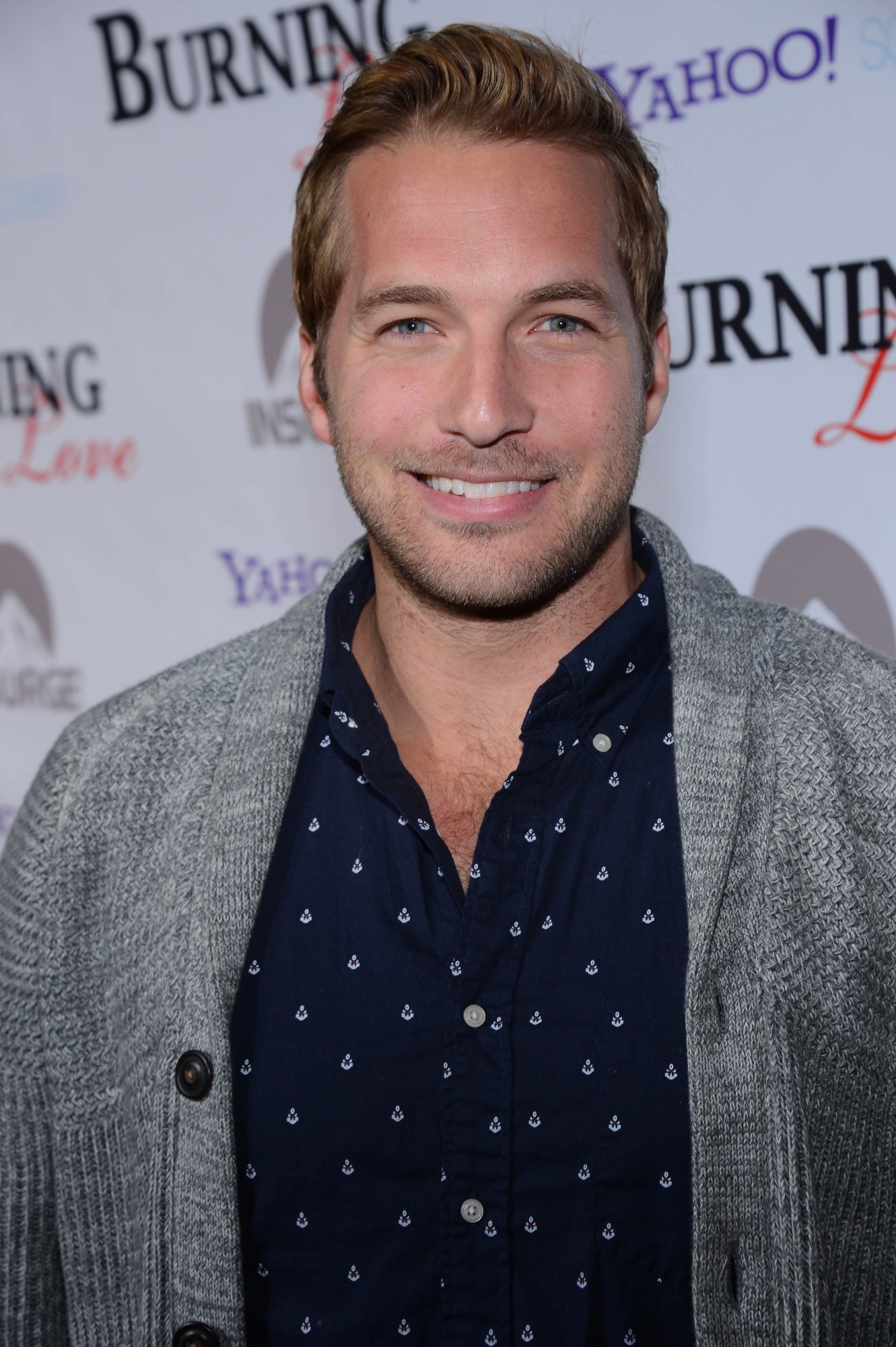 ryan-hansen-pictures