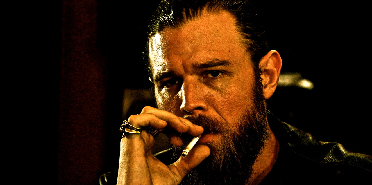 ryan-hurst-wallpaper