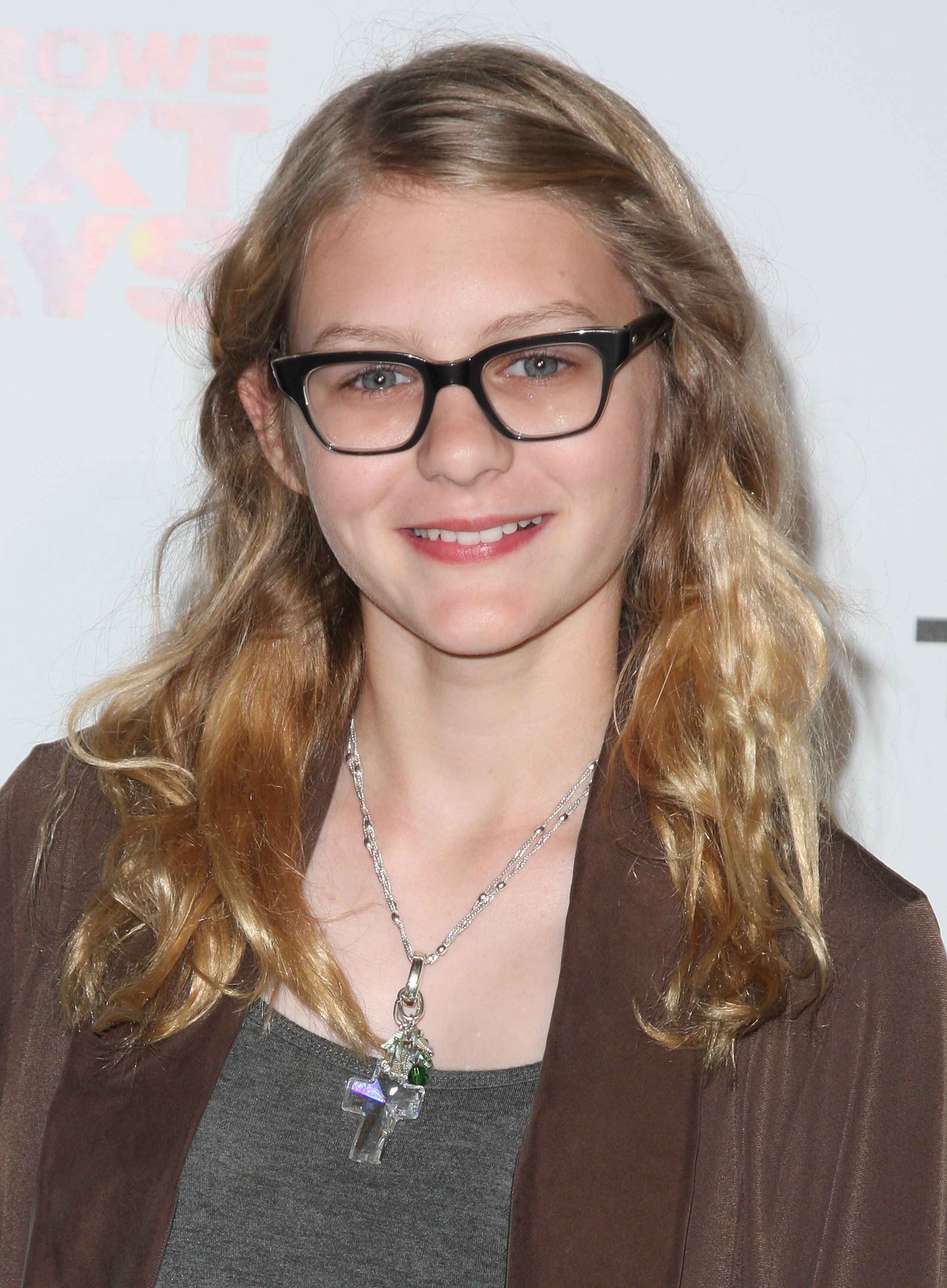 Pictures of Ryan Simpkins - Pictures Of Celebrities2205 x 3000