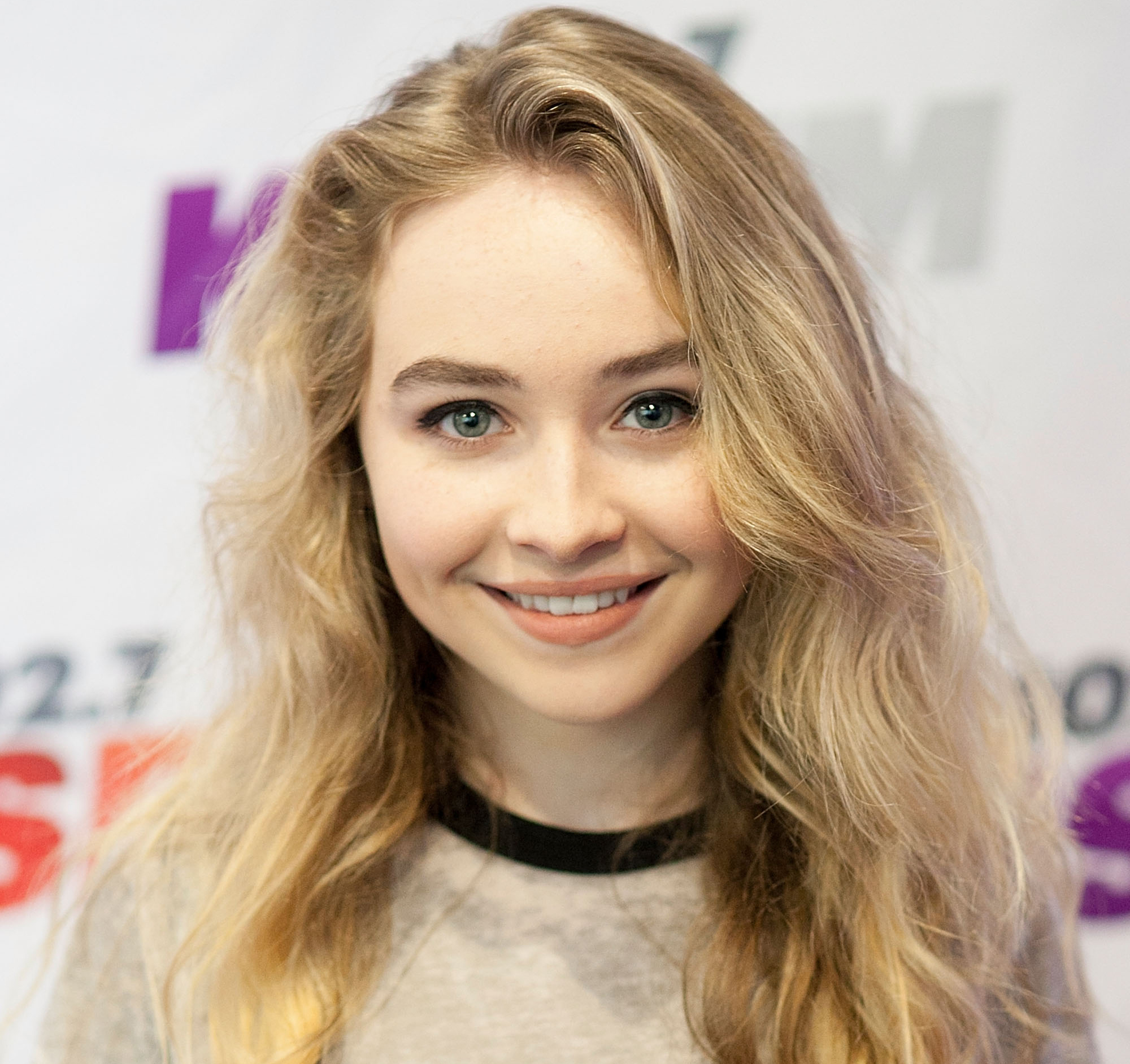 sabrina-carpenter-images