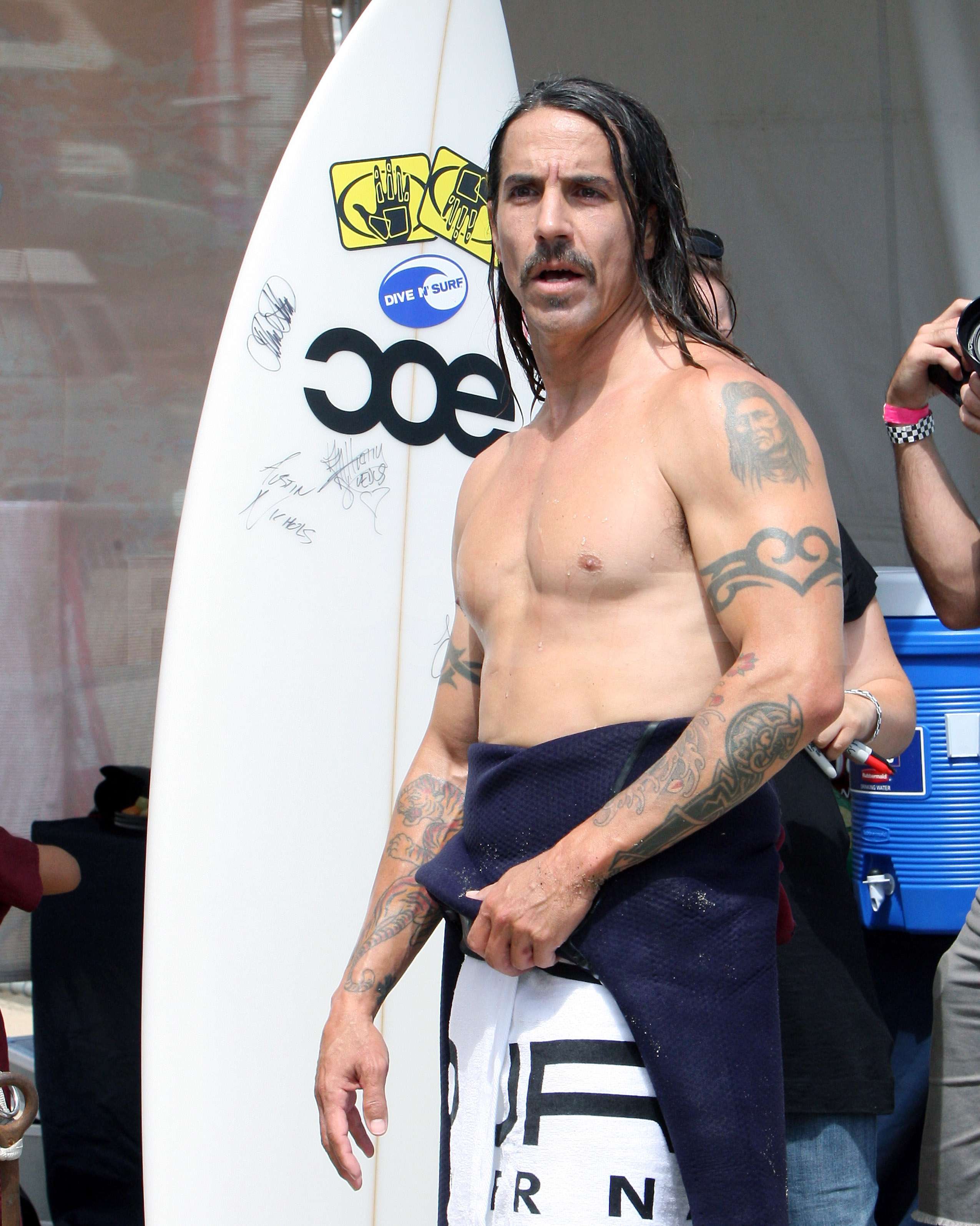 sam-george-surfer-news