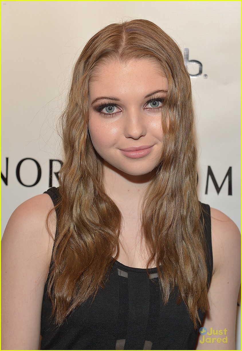 sammi-hanratty-wedding