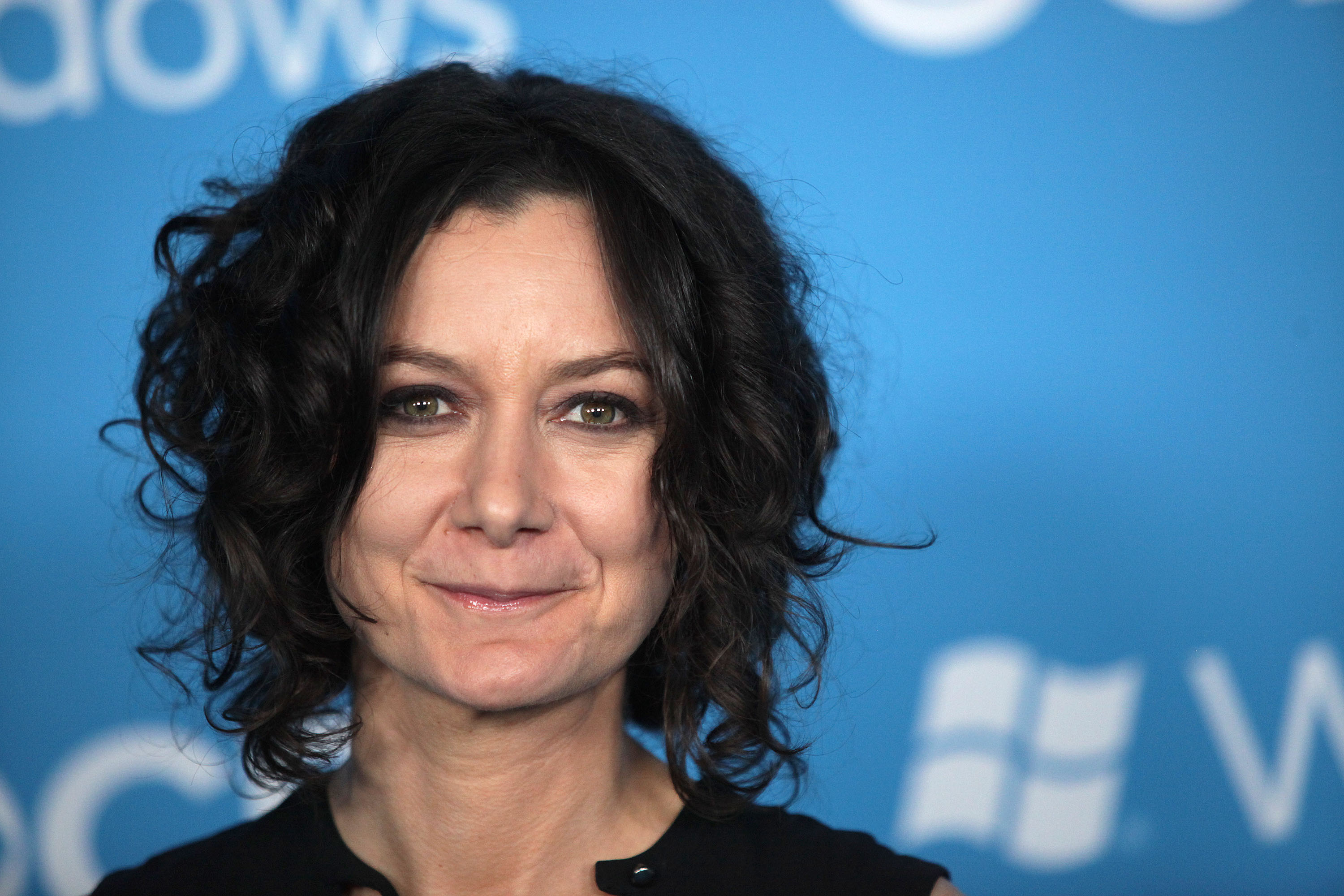 images-of-sara-gilbert