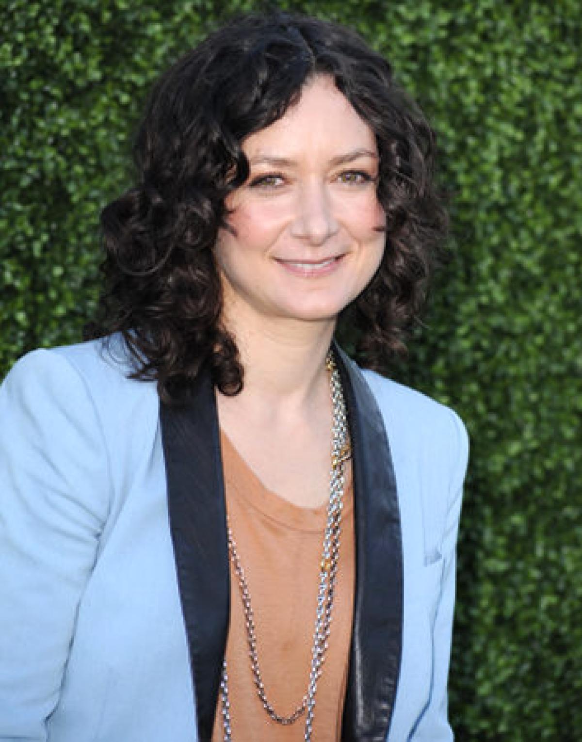 sara-gilbert-gossip