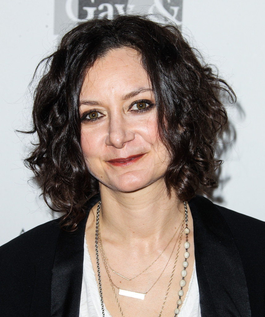 sara-gilbert-images