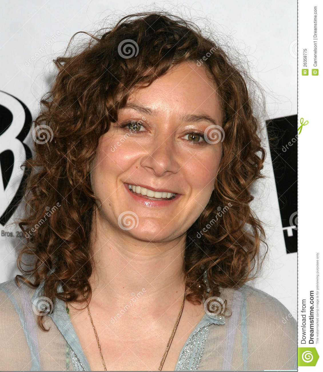 sara-gilbert-wallpapers