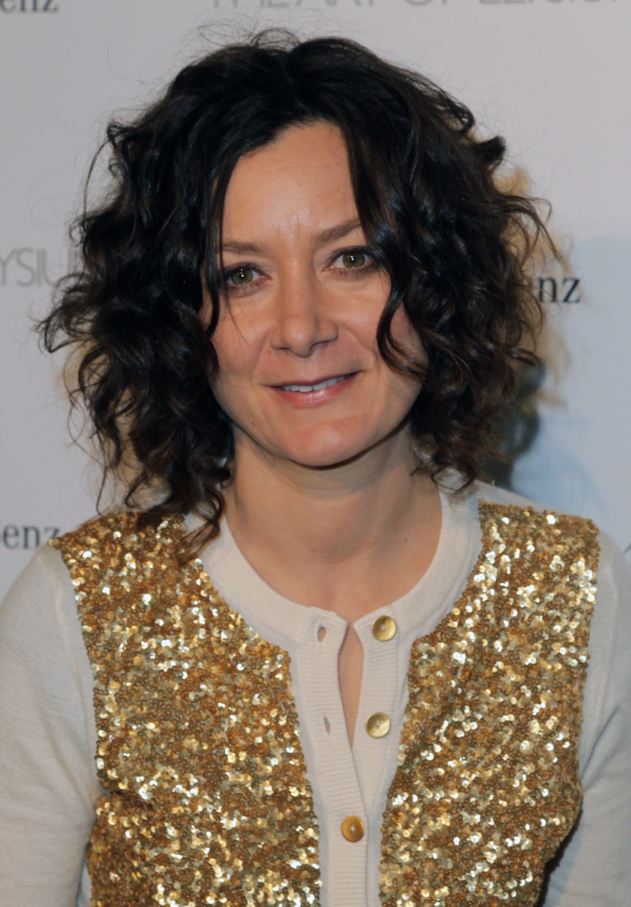 sara-gilbert-young