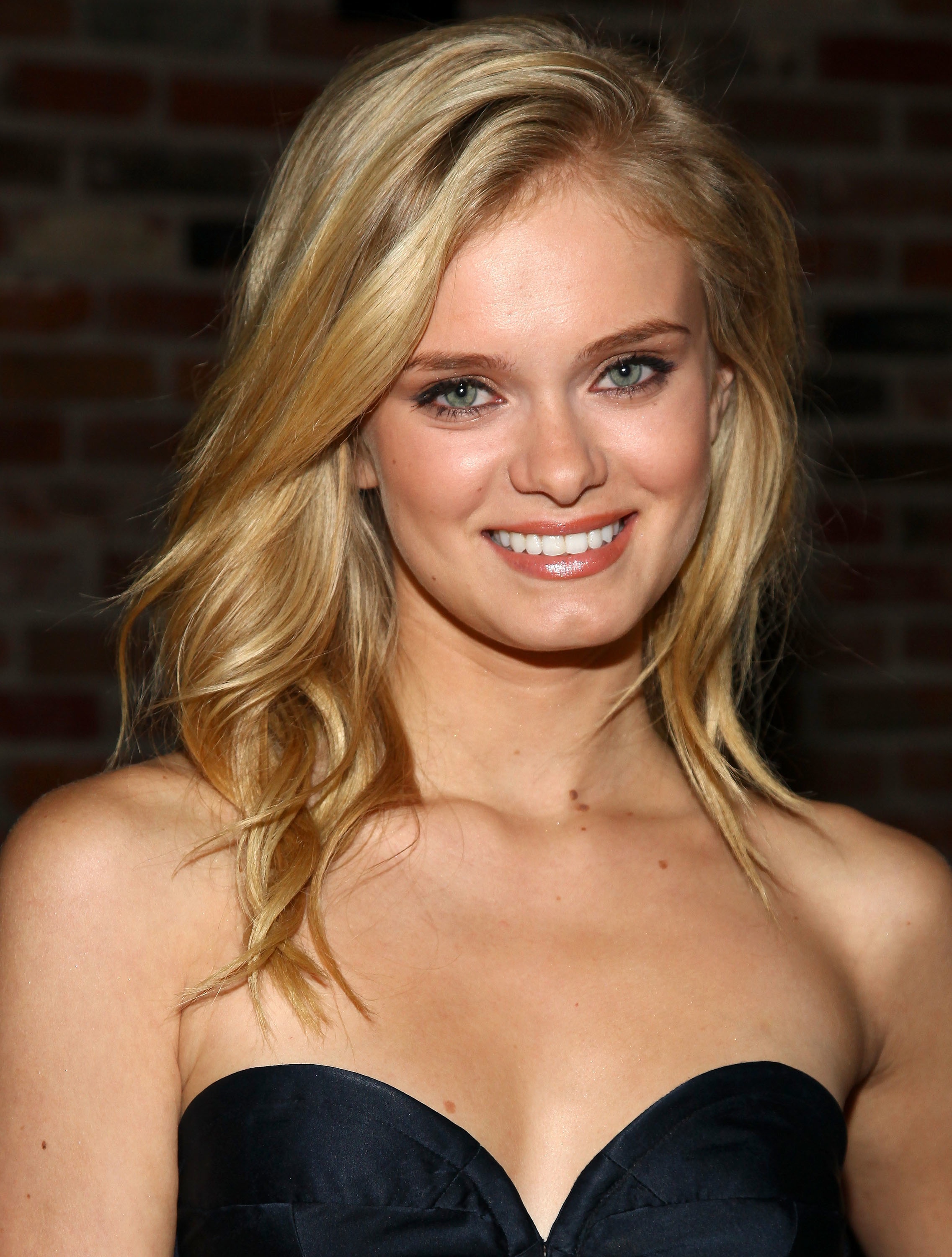 images-of-sara-paxton