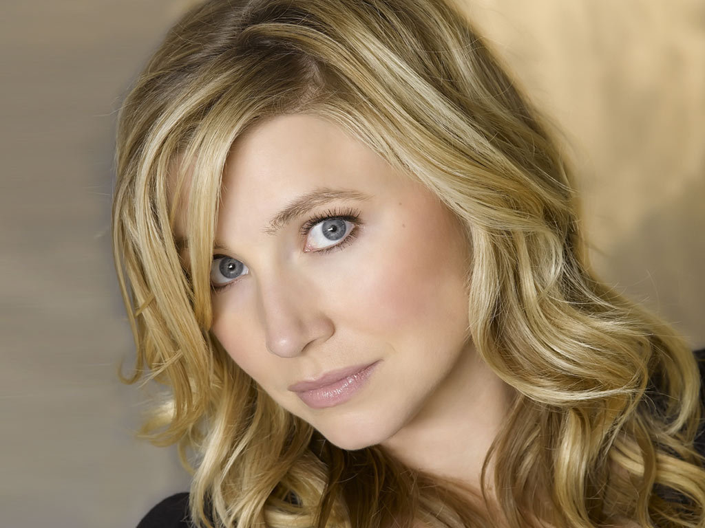 sarah-chalke-house