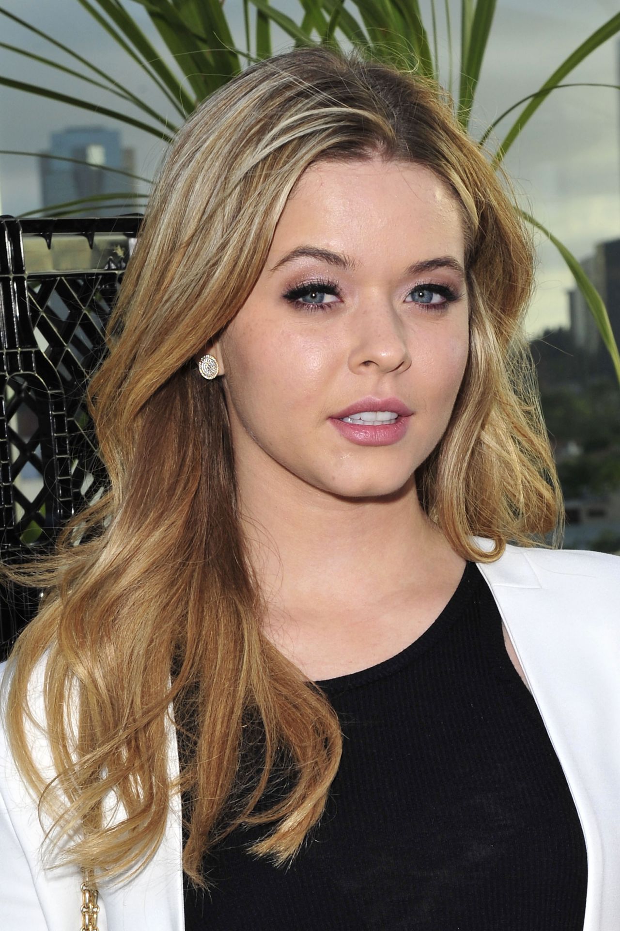 sasha-pieterse-party