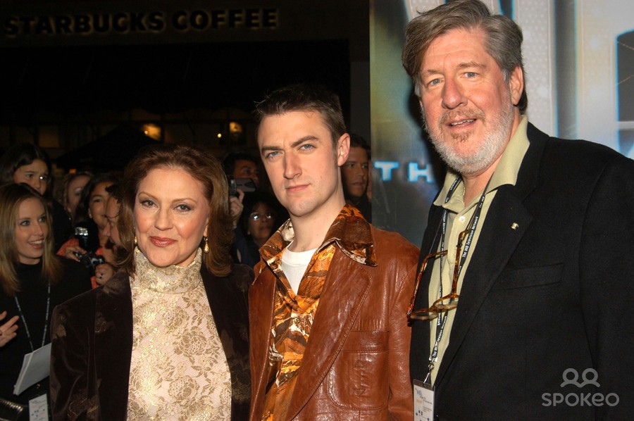 sean-gunn-parents