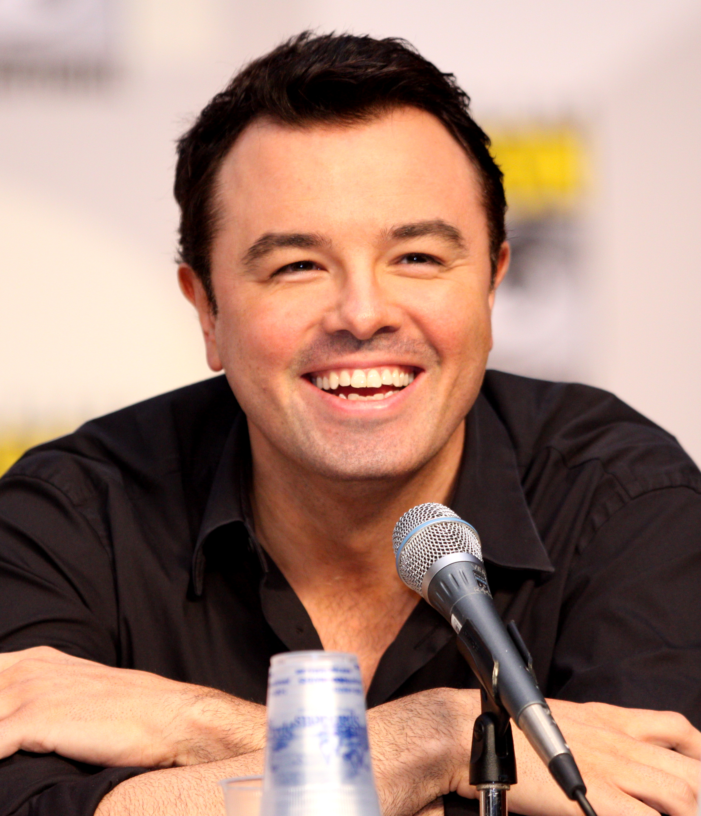 best-pictures-of-seth-macfarlane