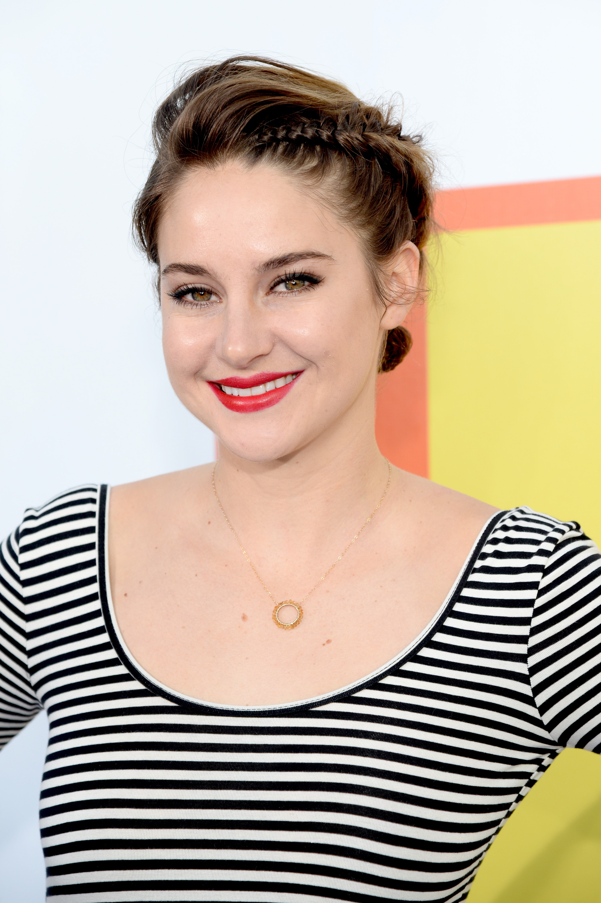 shailene-woodley-2015