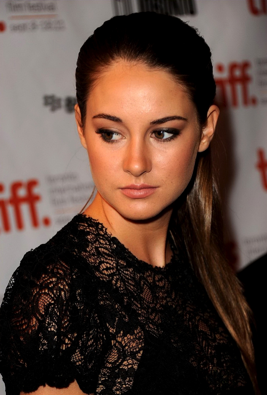 shailene-woodley-wallpapers