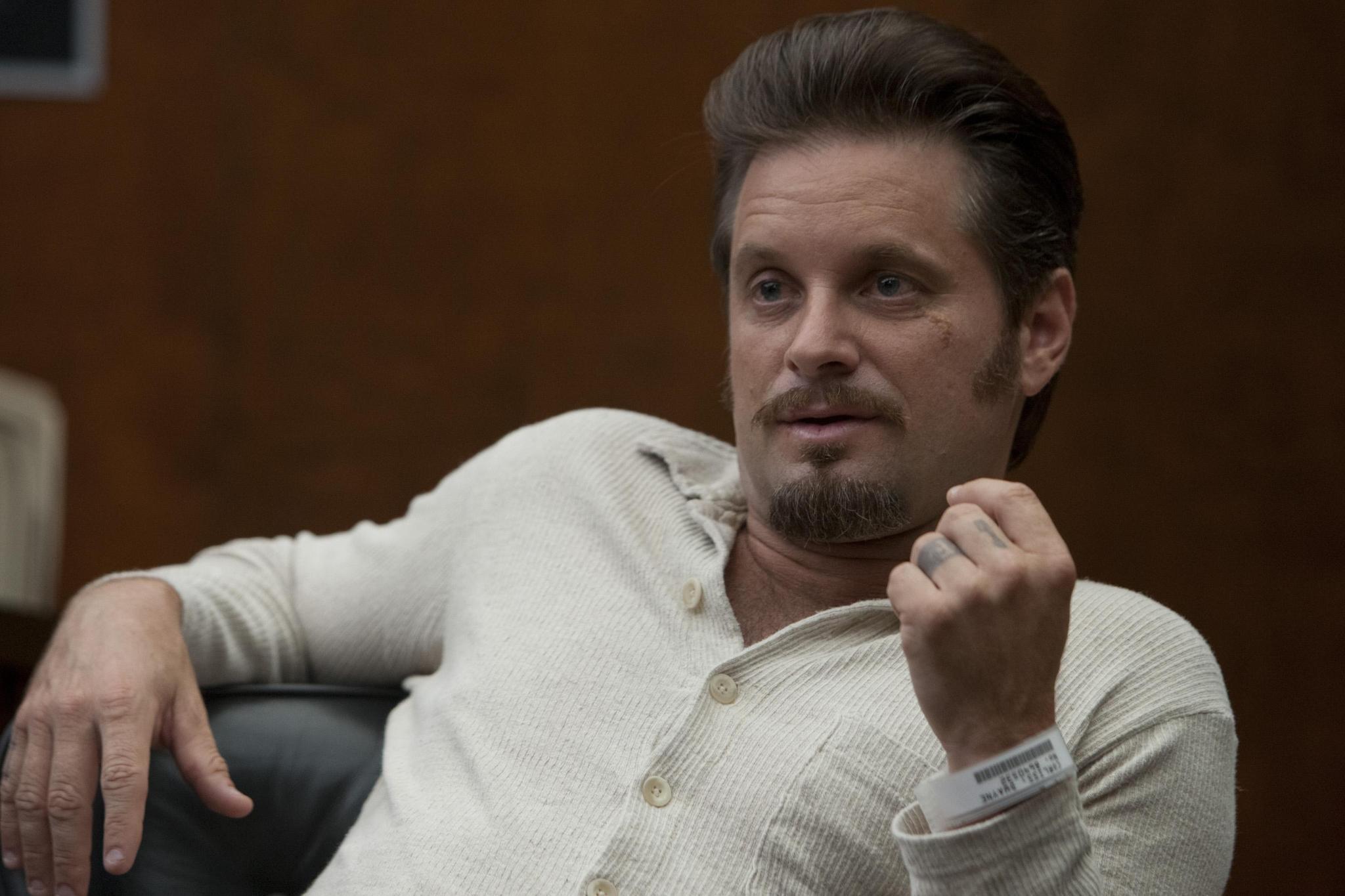 best-pictures-of-shea-whigham