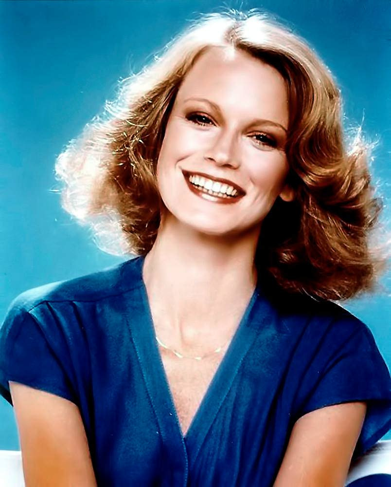 shelley-hack-gossip