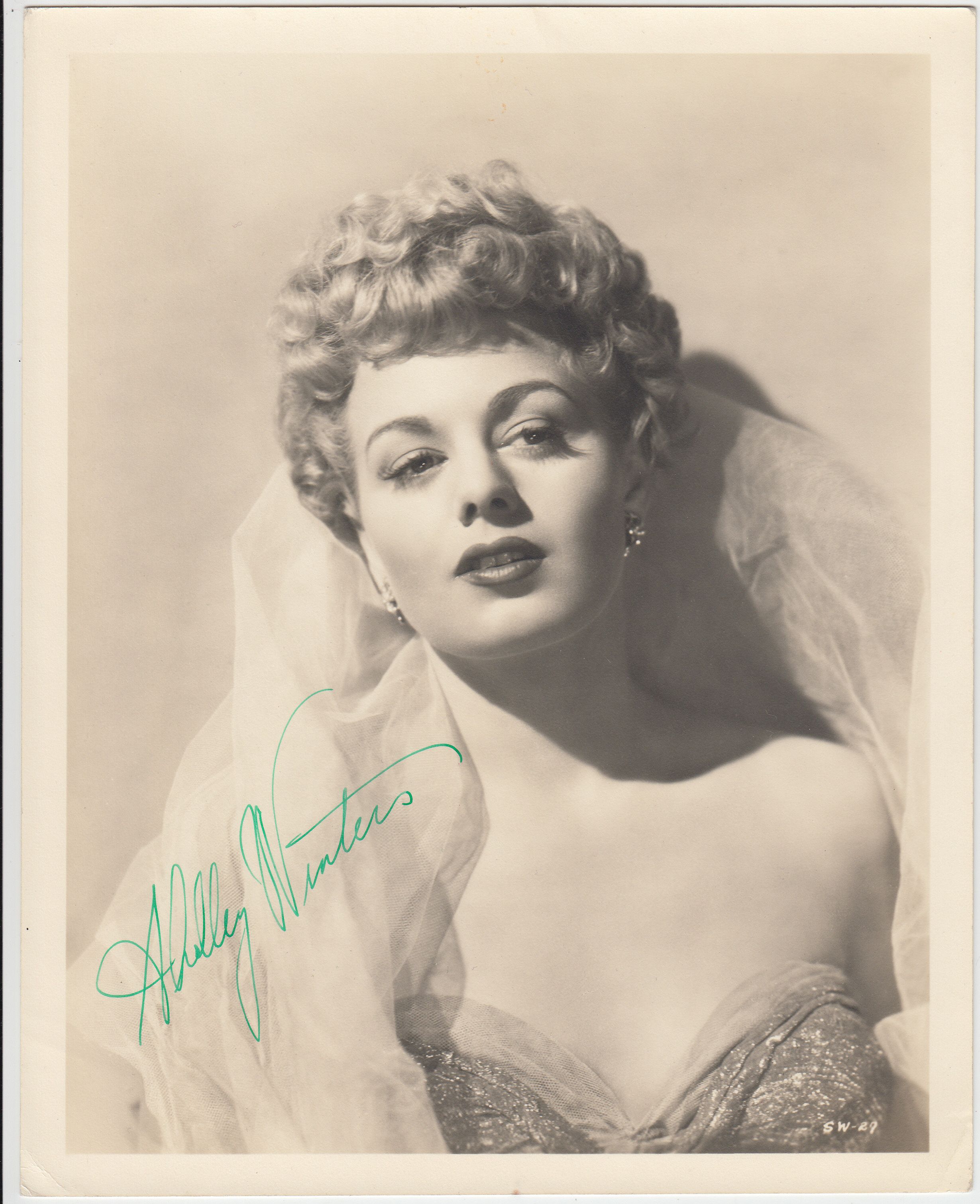 best-pictures-of-shelley-winters