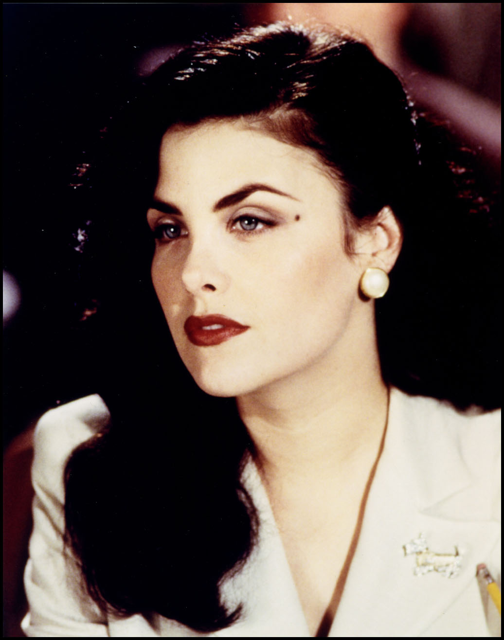 sherilyn-fenn-scandal