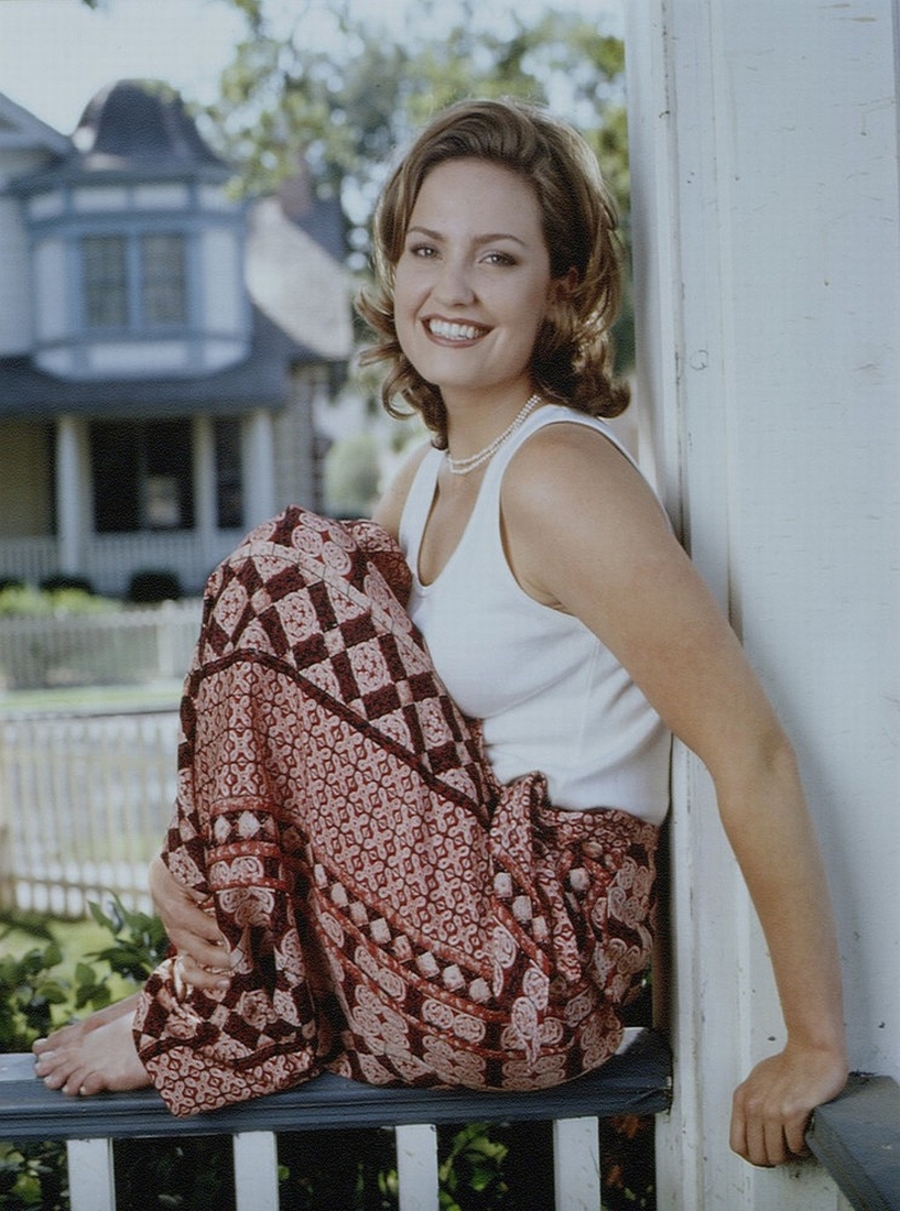 photos-of-sherry-stringfield