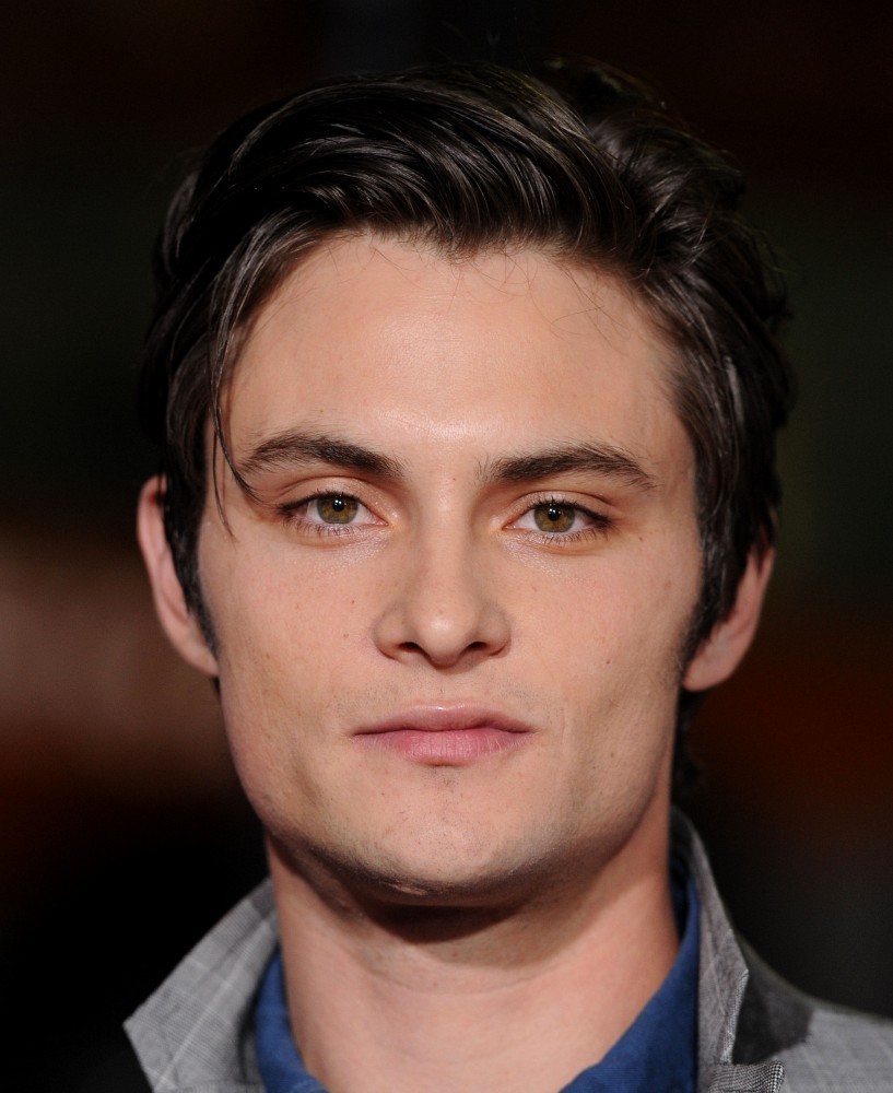 best-pictures-of-shiloh-fernandez