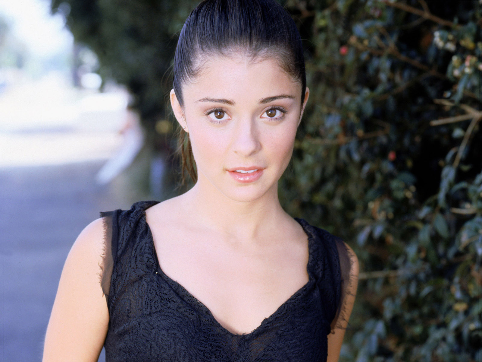 best-pictures-of-shiri-appleby