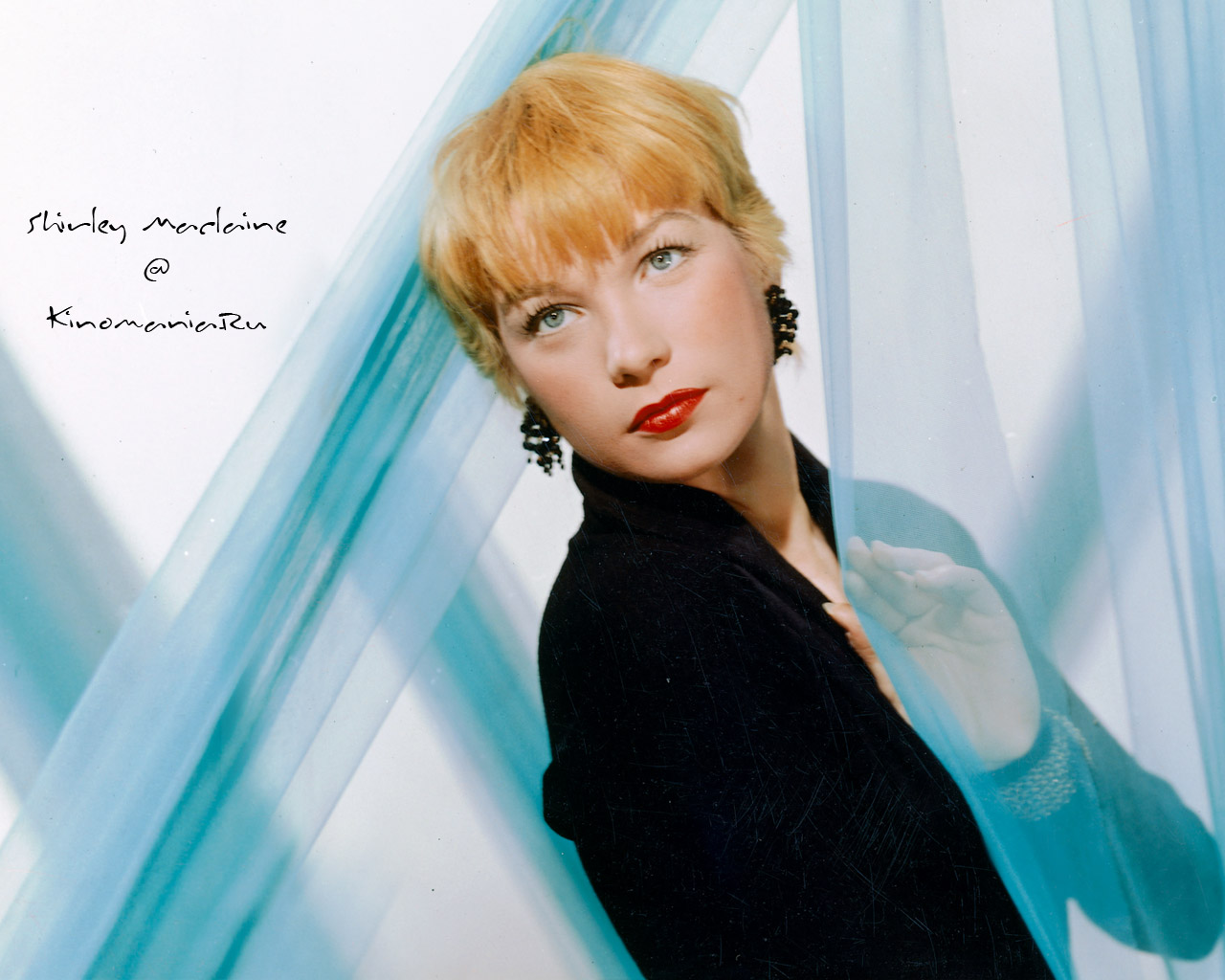 shirley-maclaine-scandal