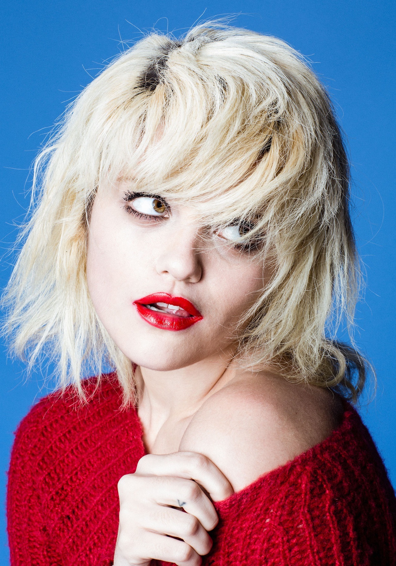 sky-ferreira-2015