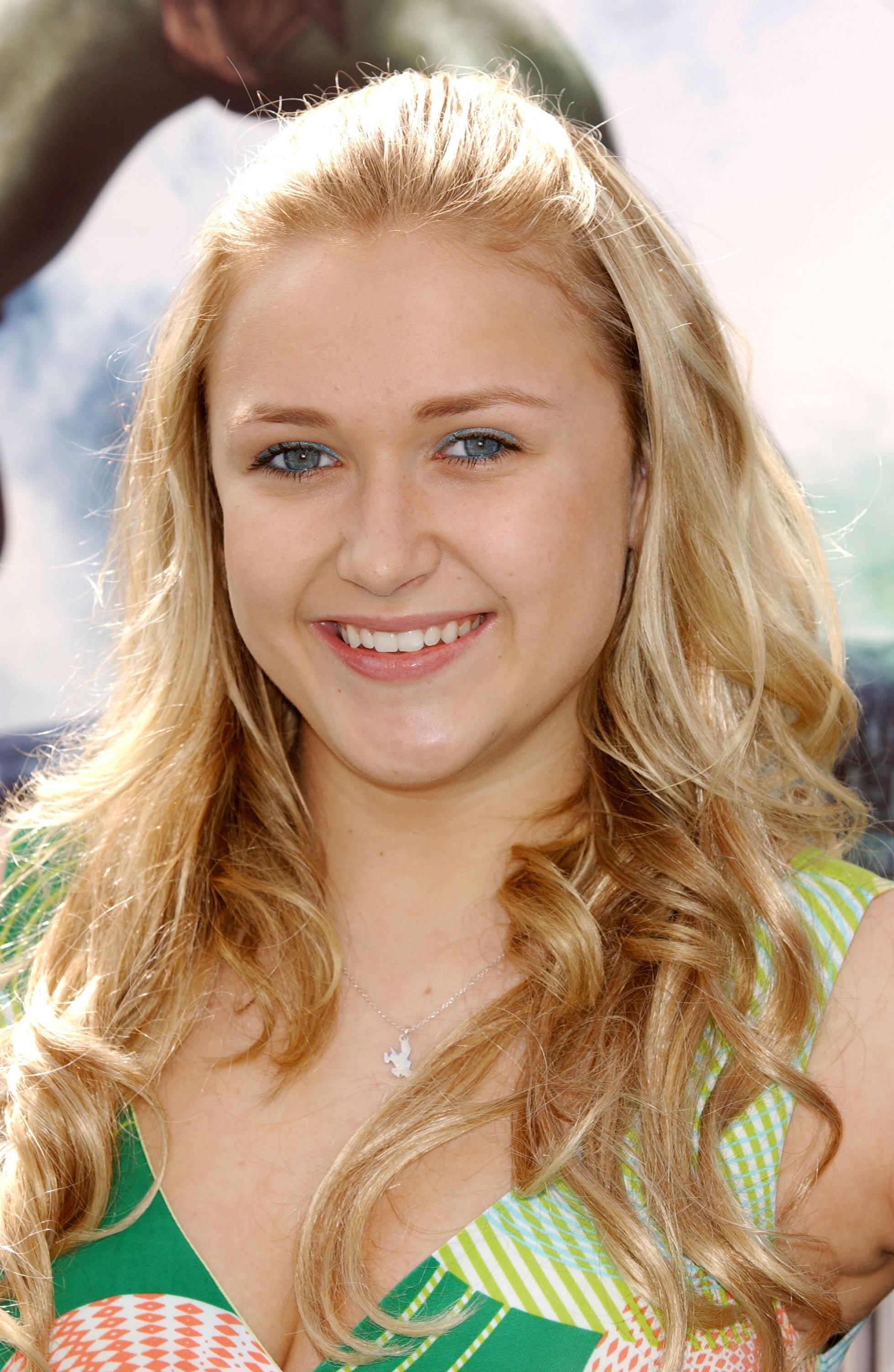 best-pictures-of-skye-mccole-bartusiak