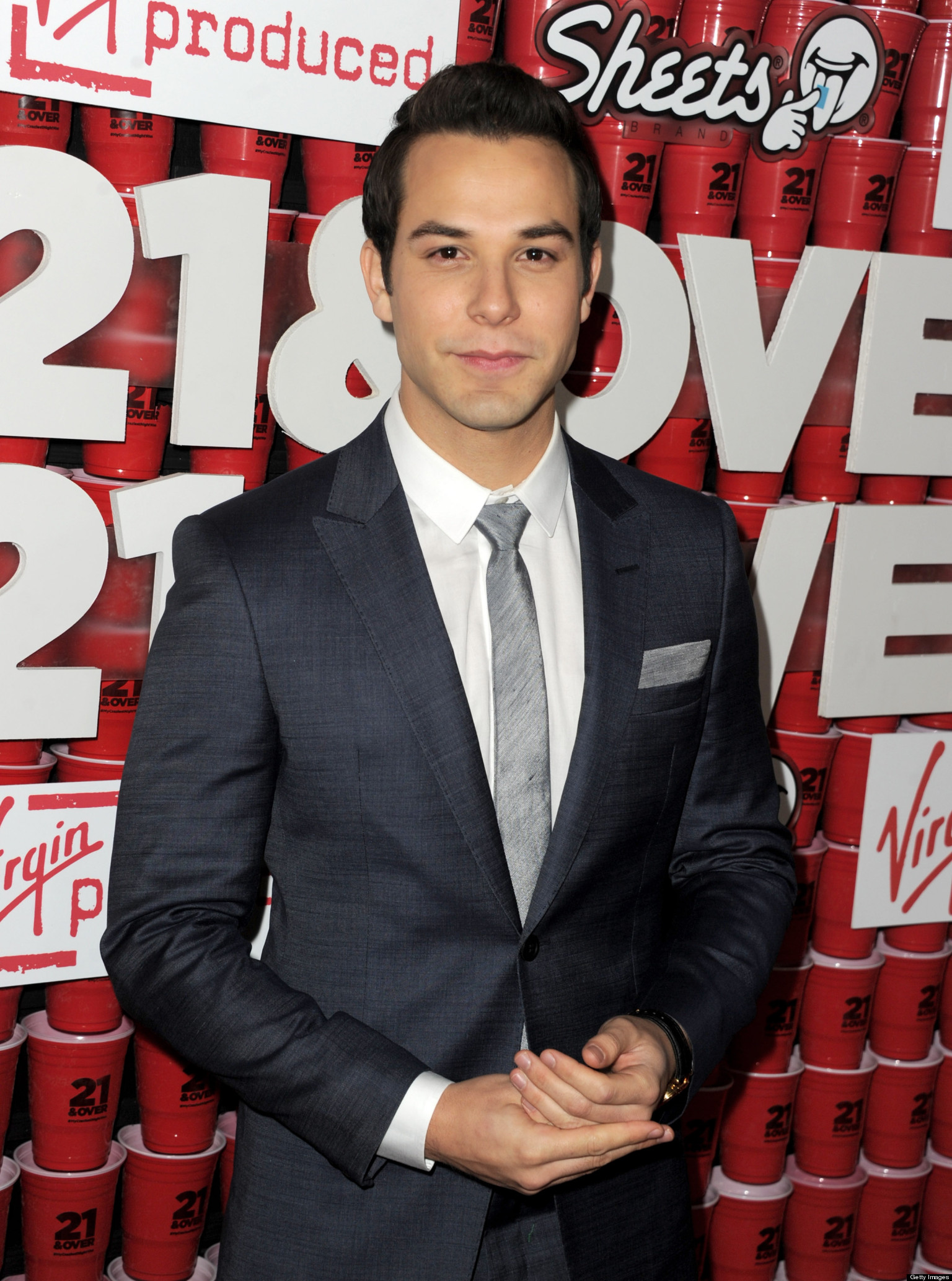 skylar-astin-family