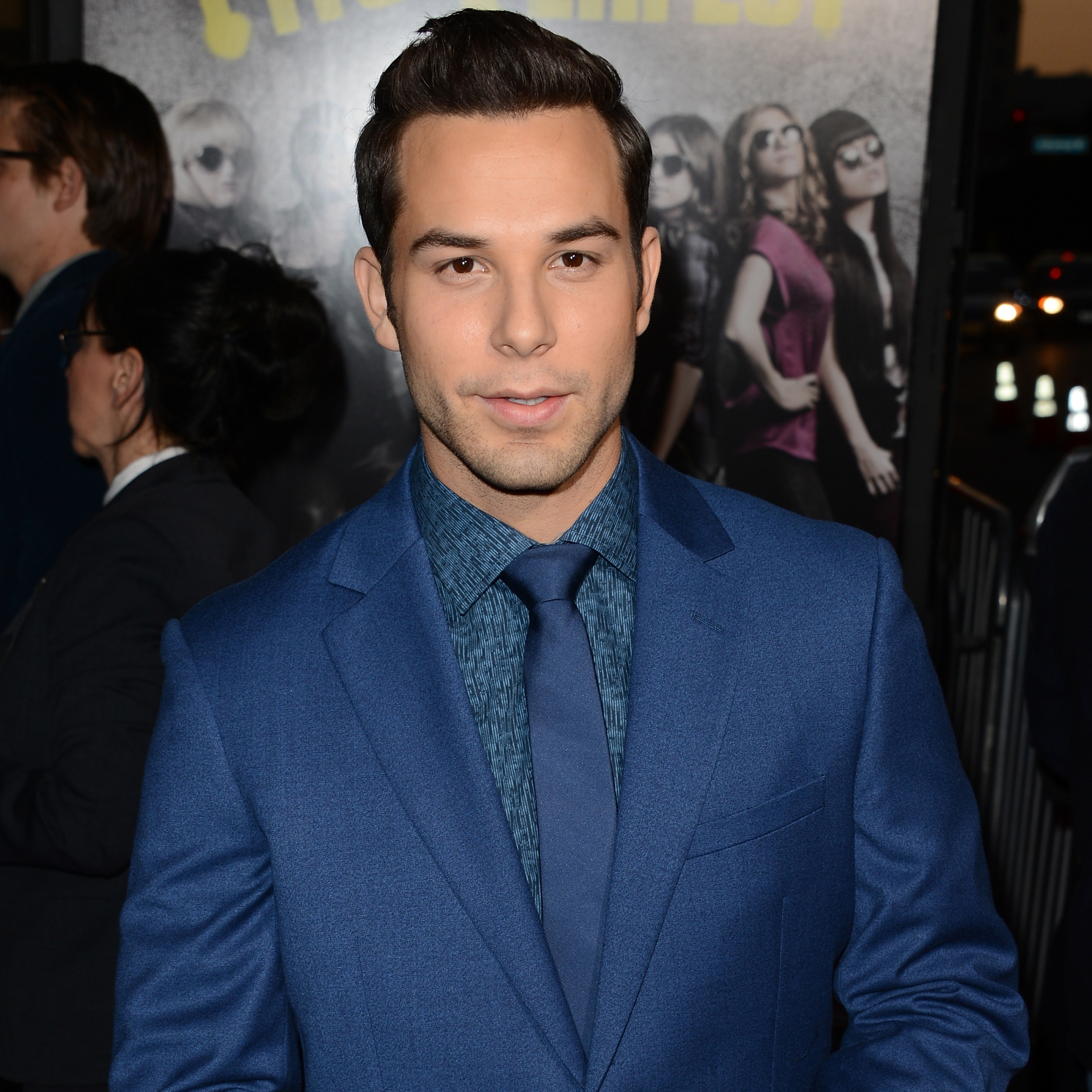 skylar-astin-pictures
