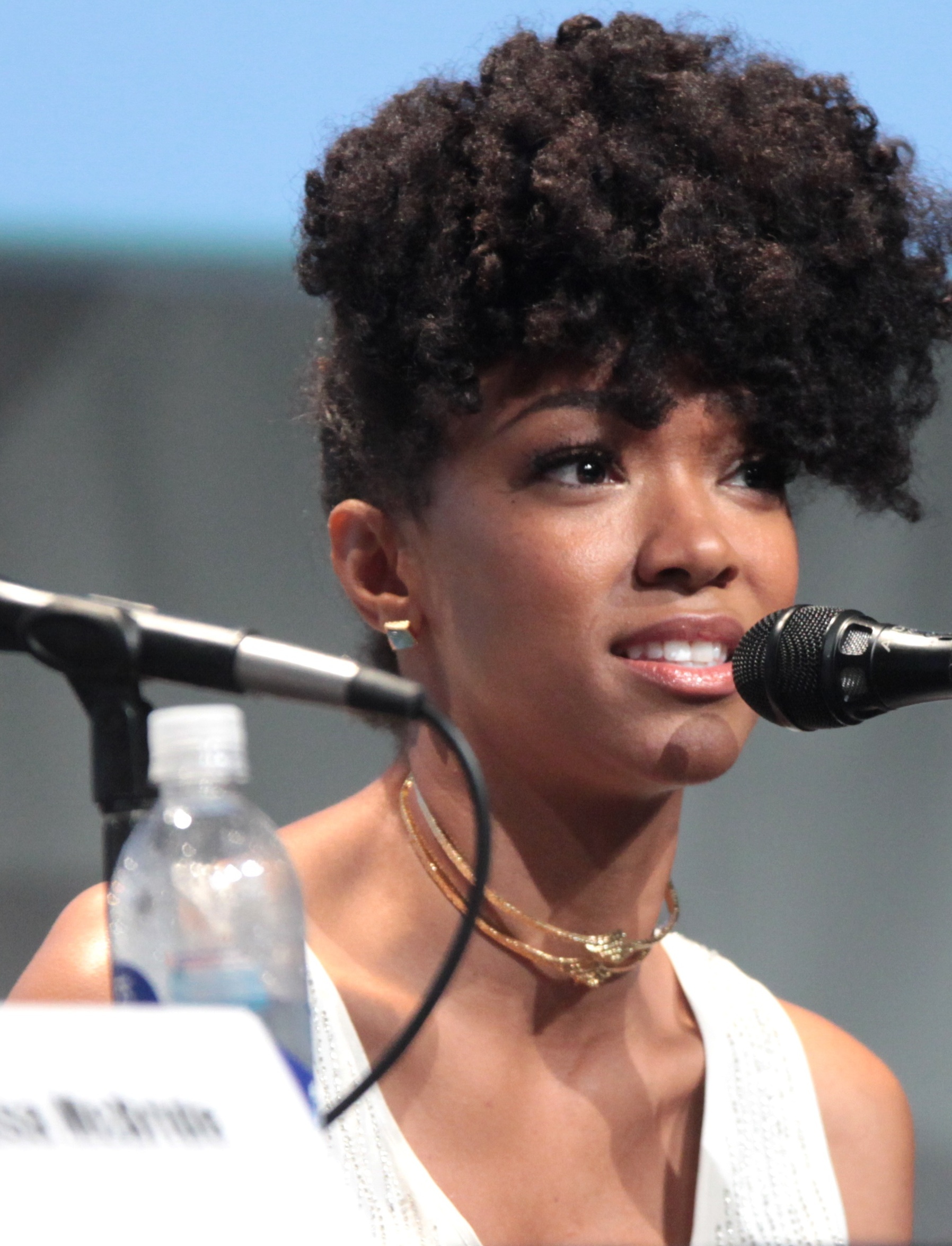 sonequa-martin-green-pictures