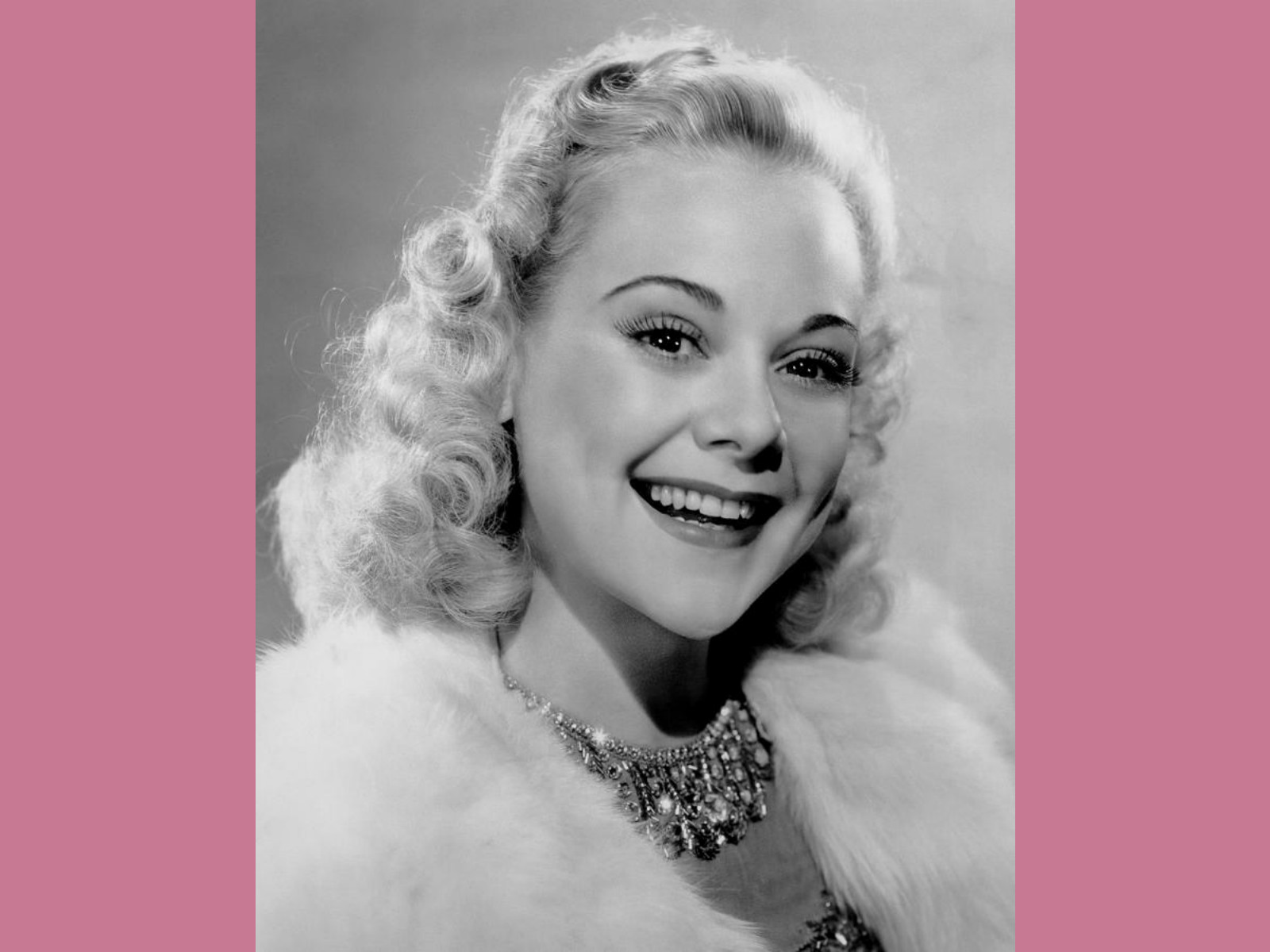 sonja-henie-pictures