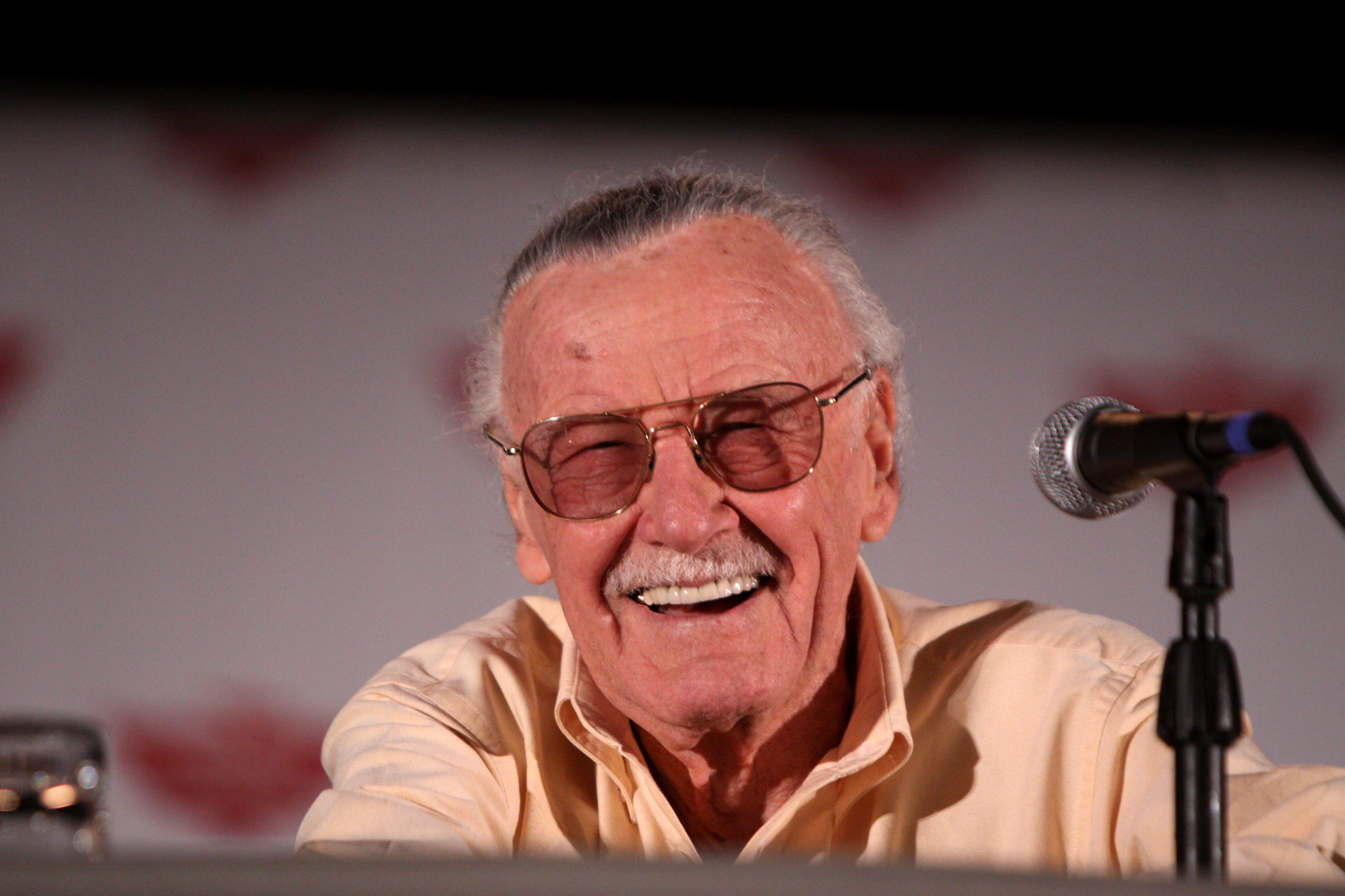 stan-lee-gossip