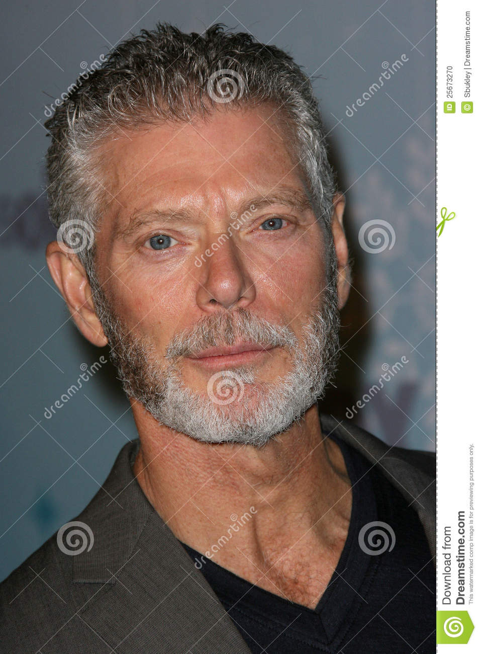 stephen-lang-house