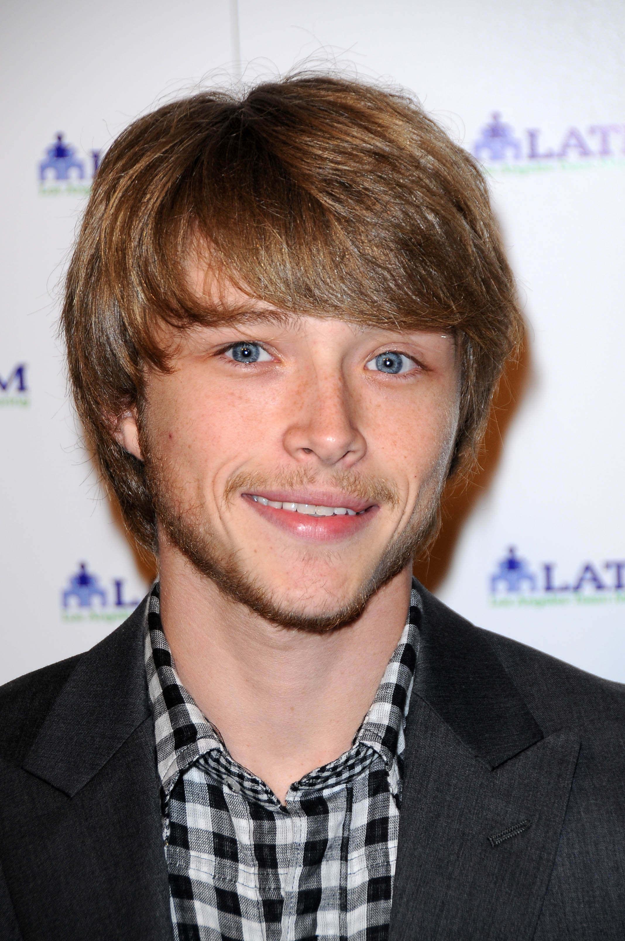 sterling-knight-pictures