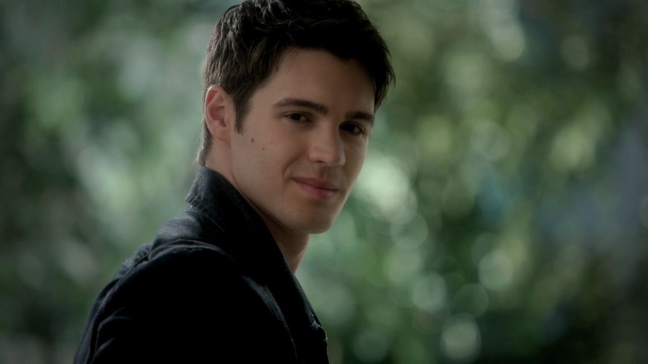 best-pictures-of-steven-r-mcqueen