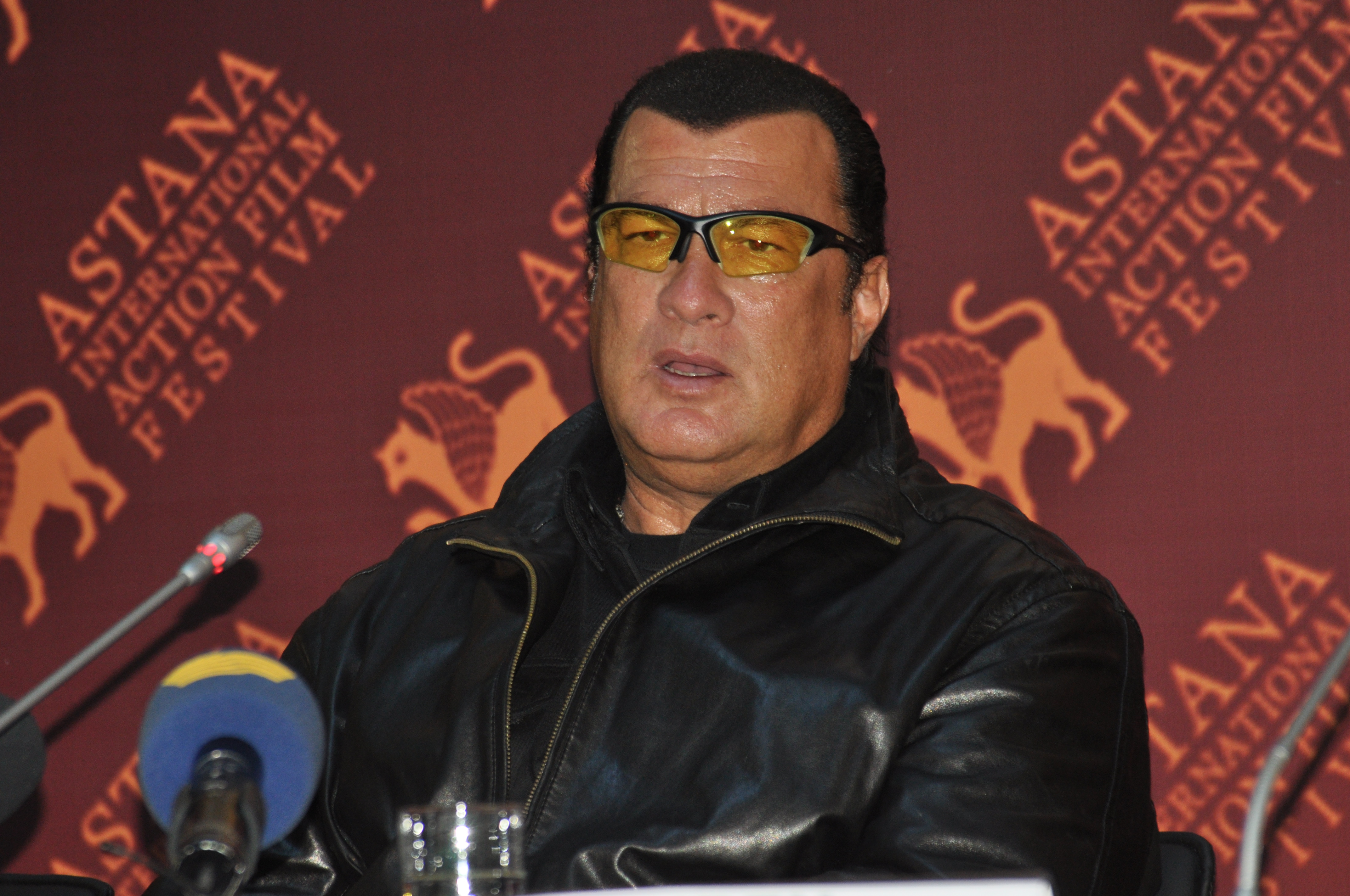 steven-seagal-photos