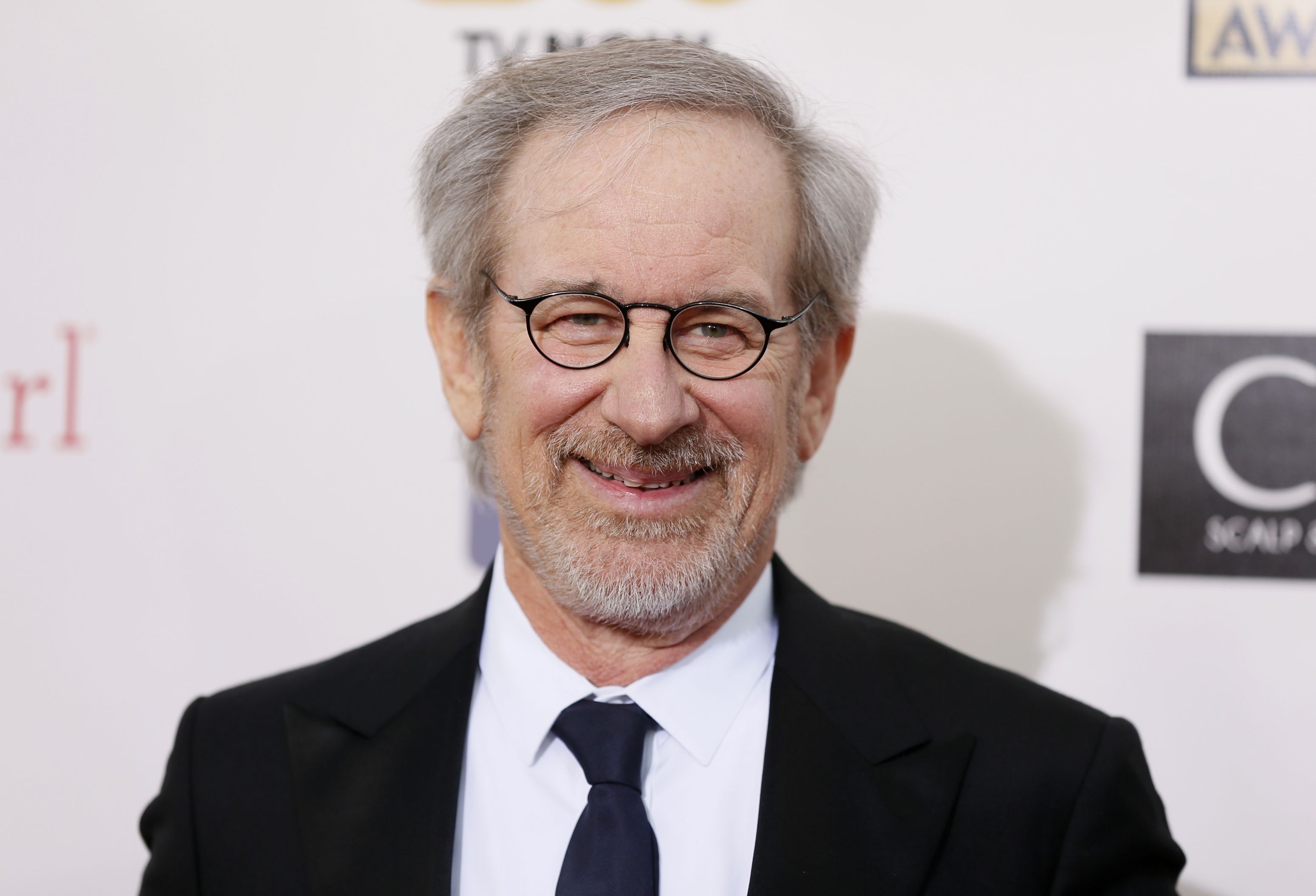 steven-spielberg-hd-wallpaper