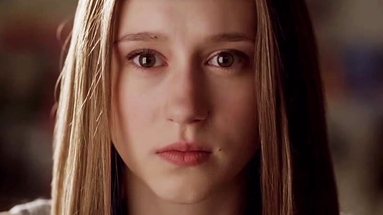 taissa-farmiga-photos