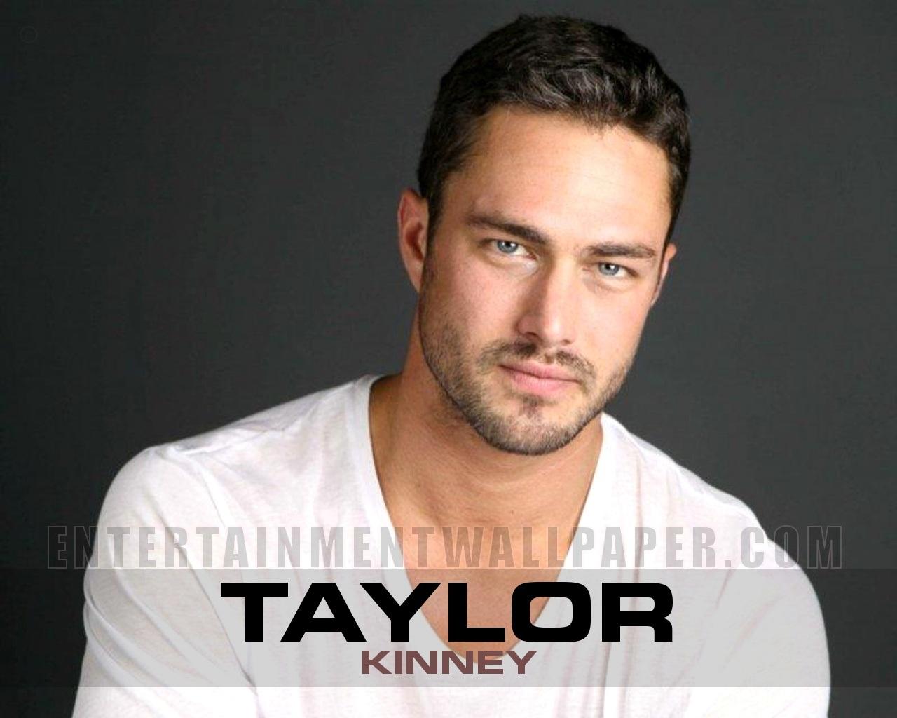 taylor-kinney-2016