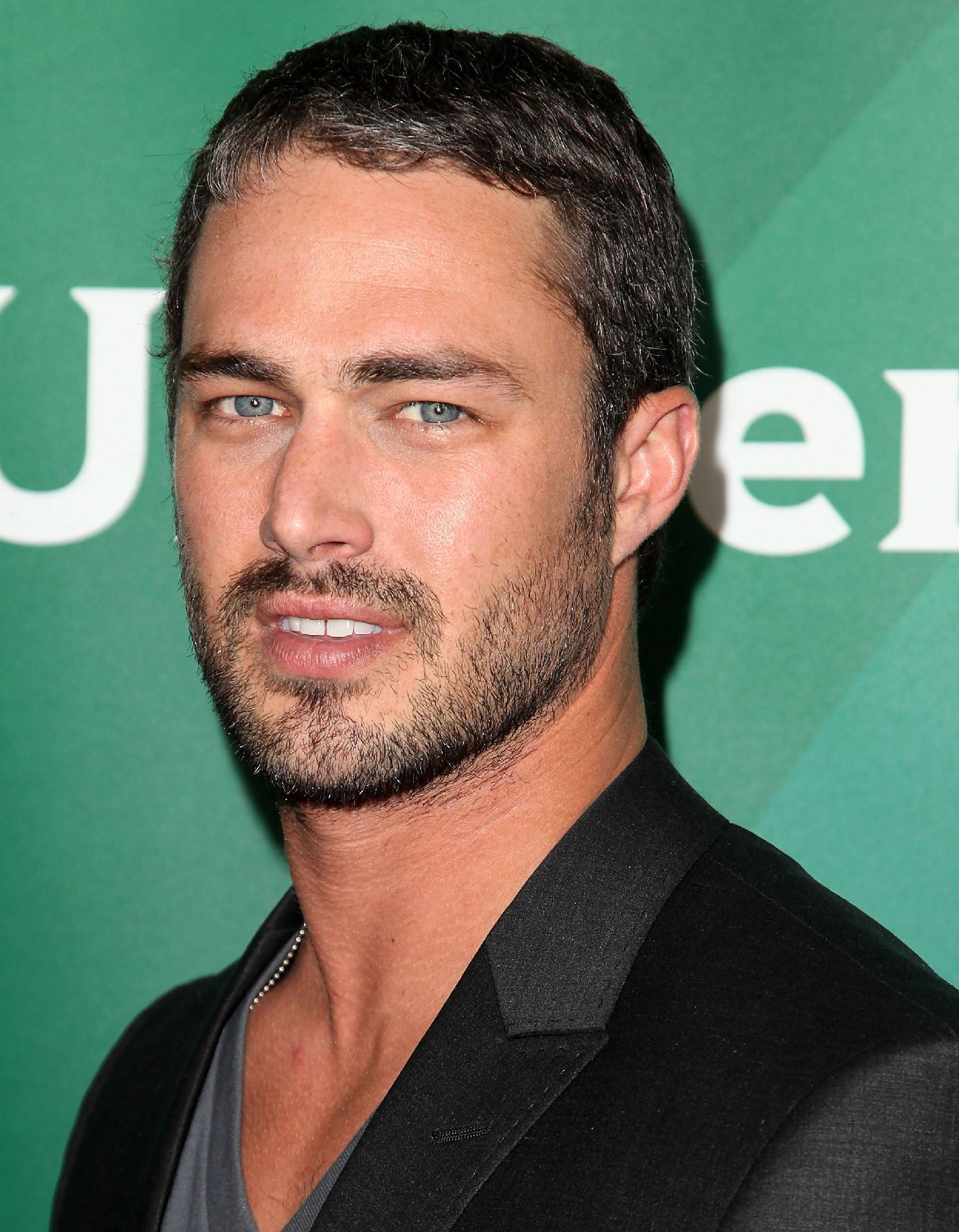 taylor-kinney-images