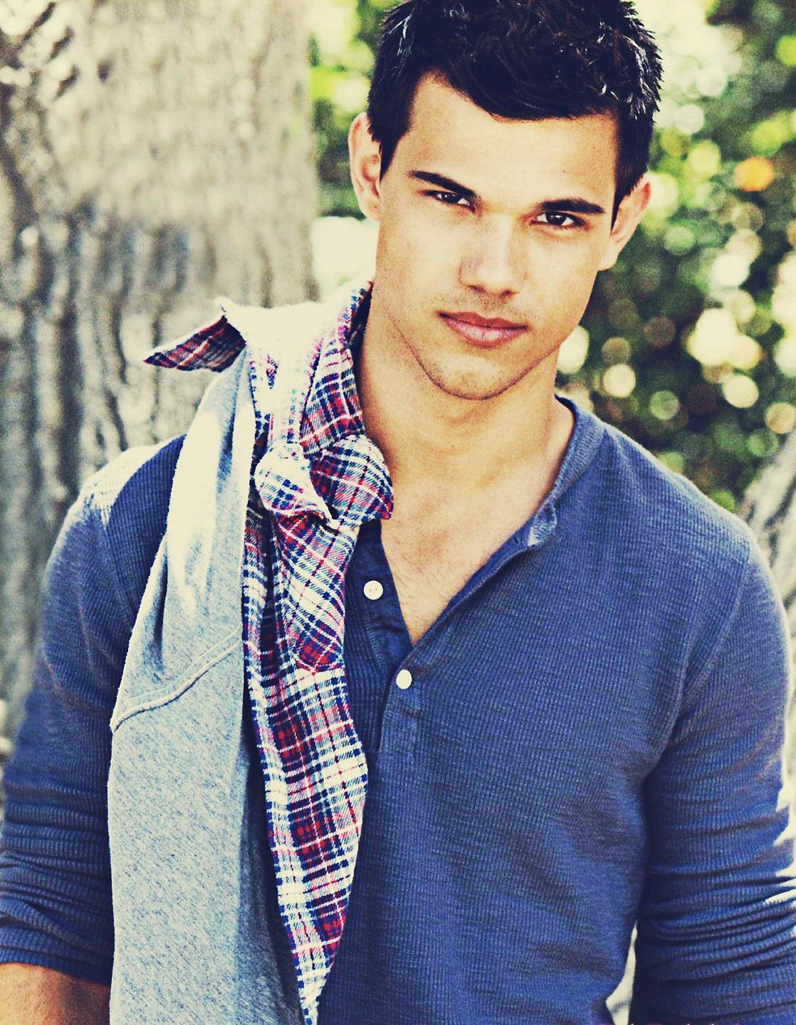 taylor-lautner-family