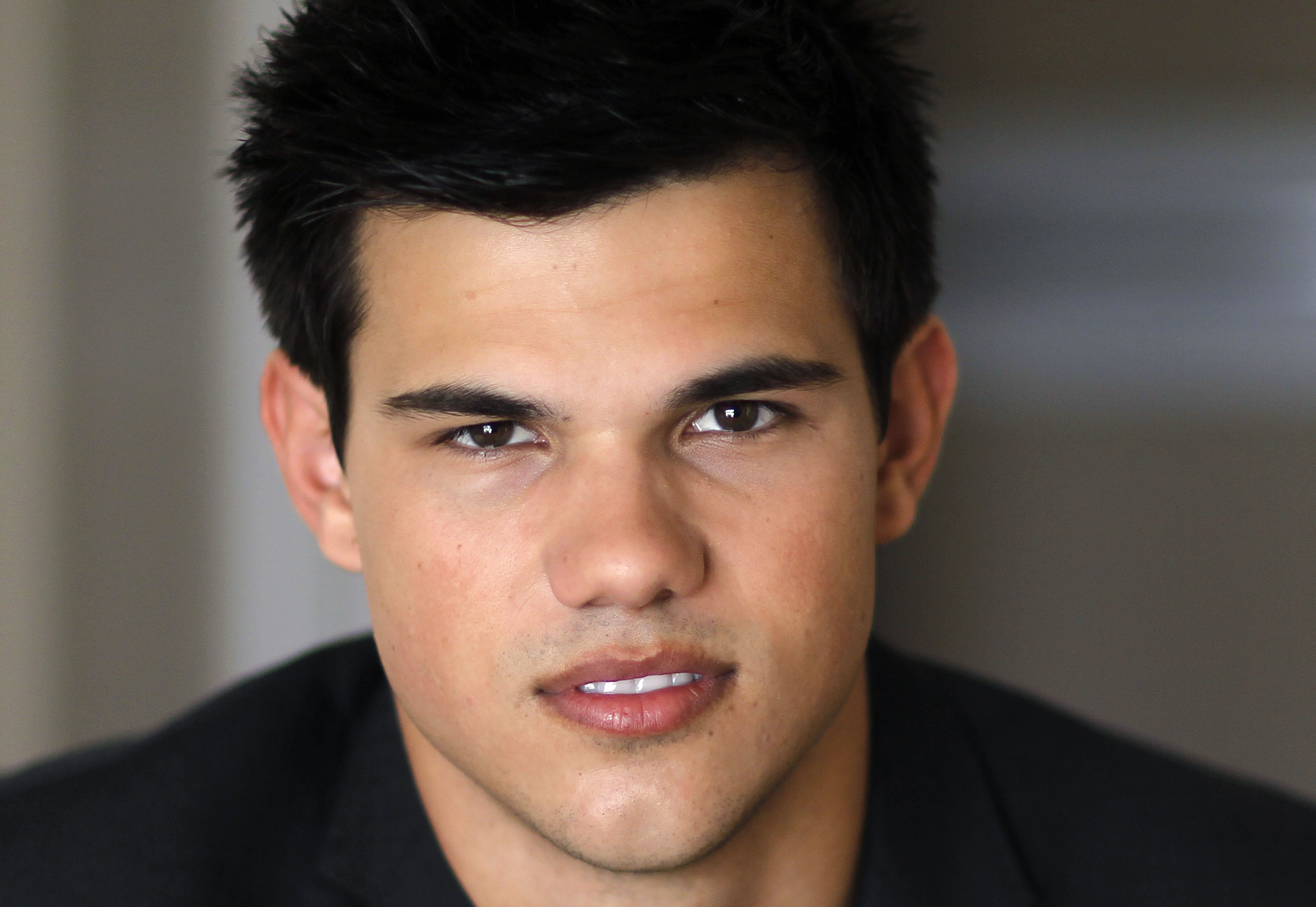 taylor-lautner-photos