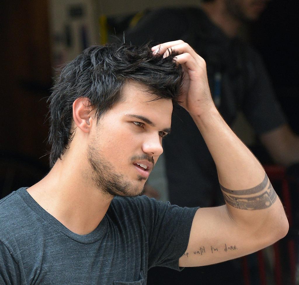 taylor-lautner-young
