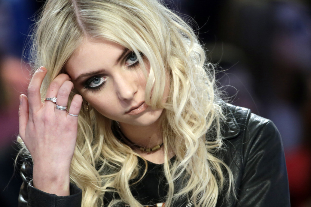 taylor-momsen-quotes