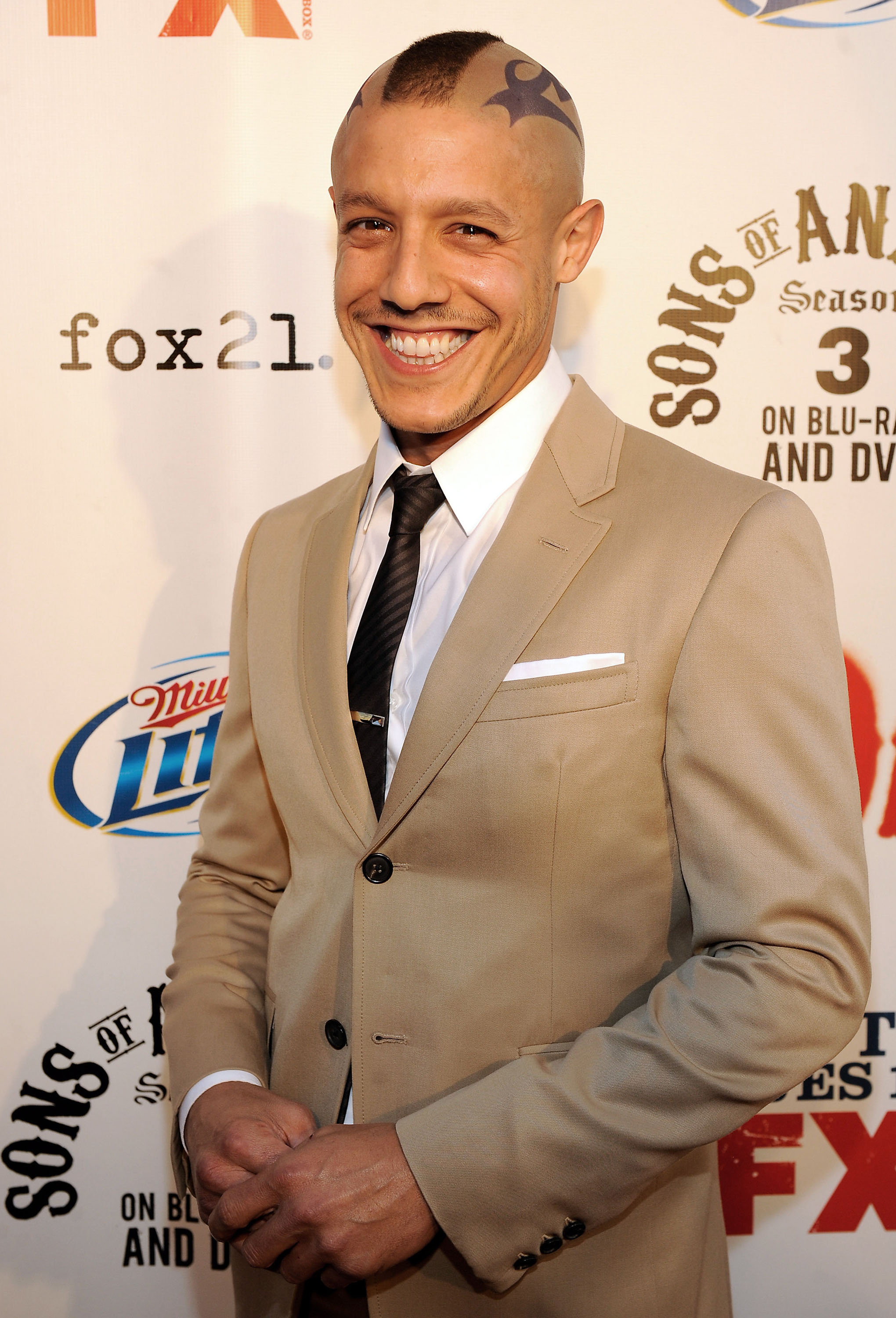 theo-rossi-images