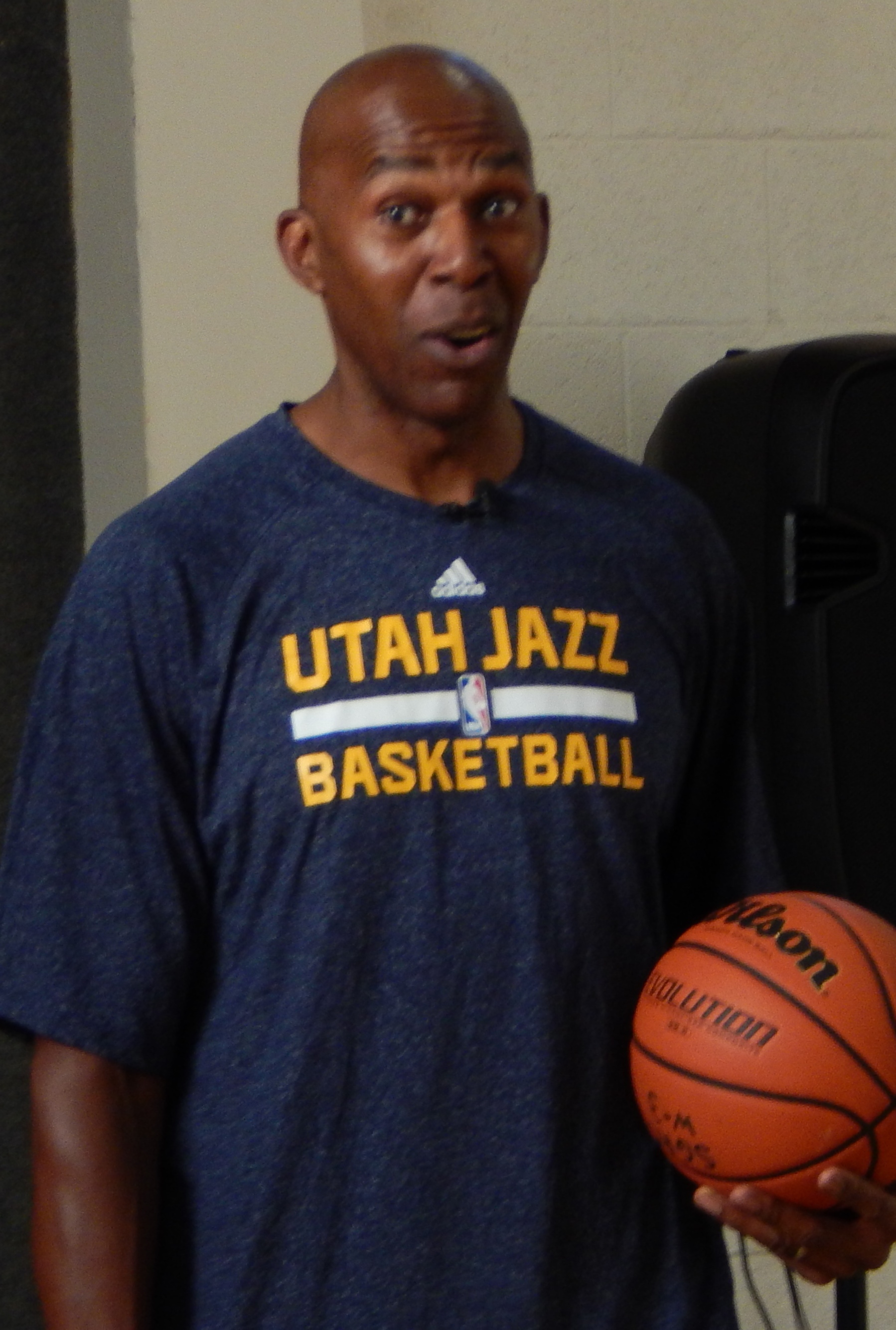 Pictures of Thurl Bailey, Picture #11297 - Pictures Of Celebrities1798 x 2668