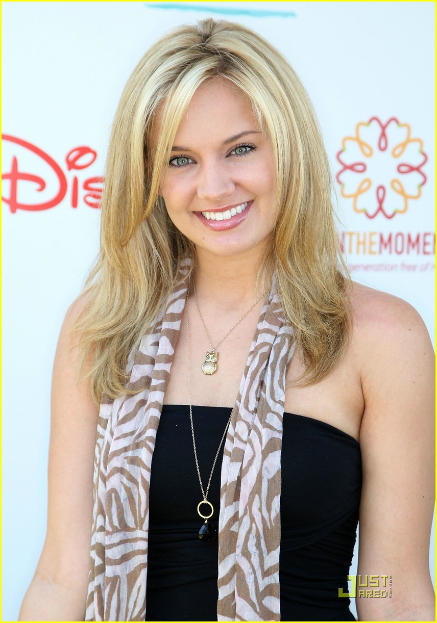 tiffany-thornton-news